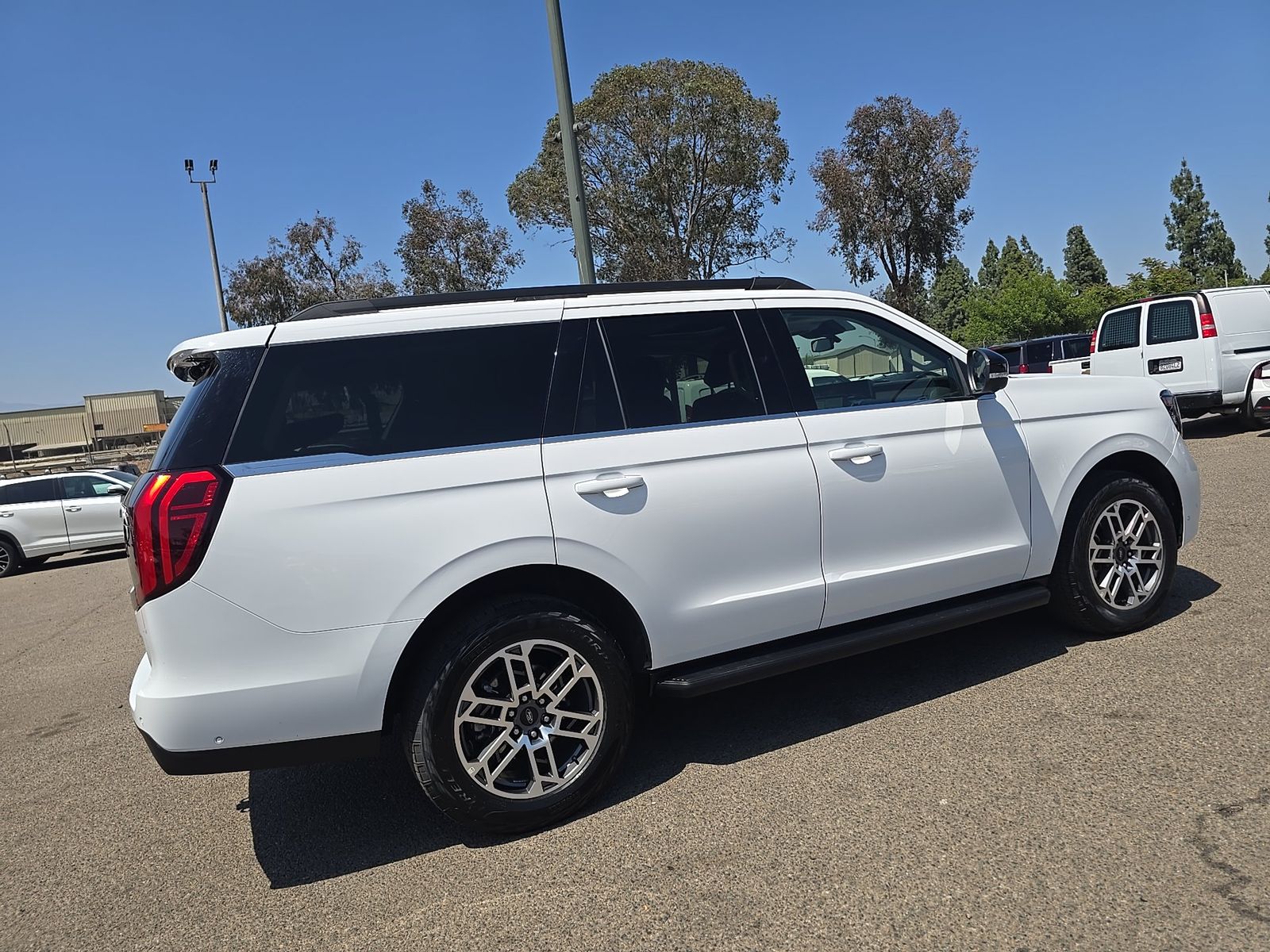FORD EXPEDITION - 5