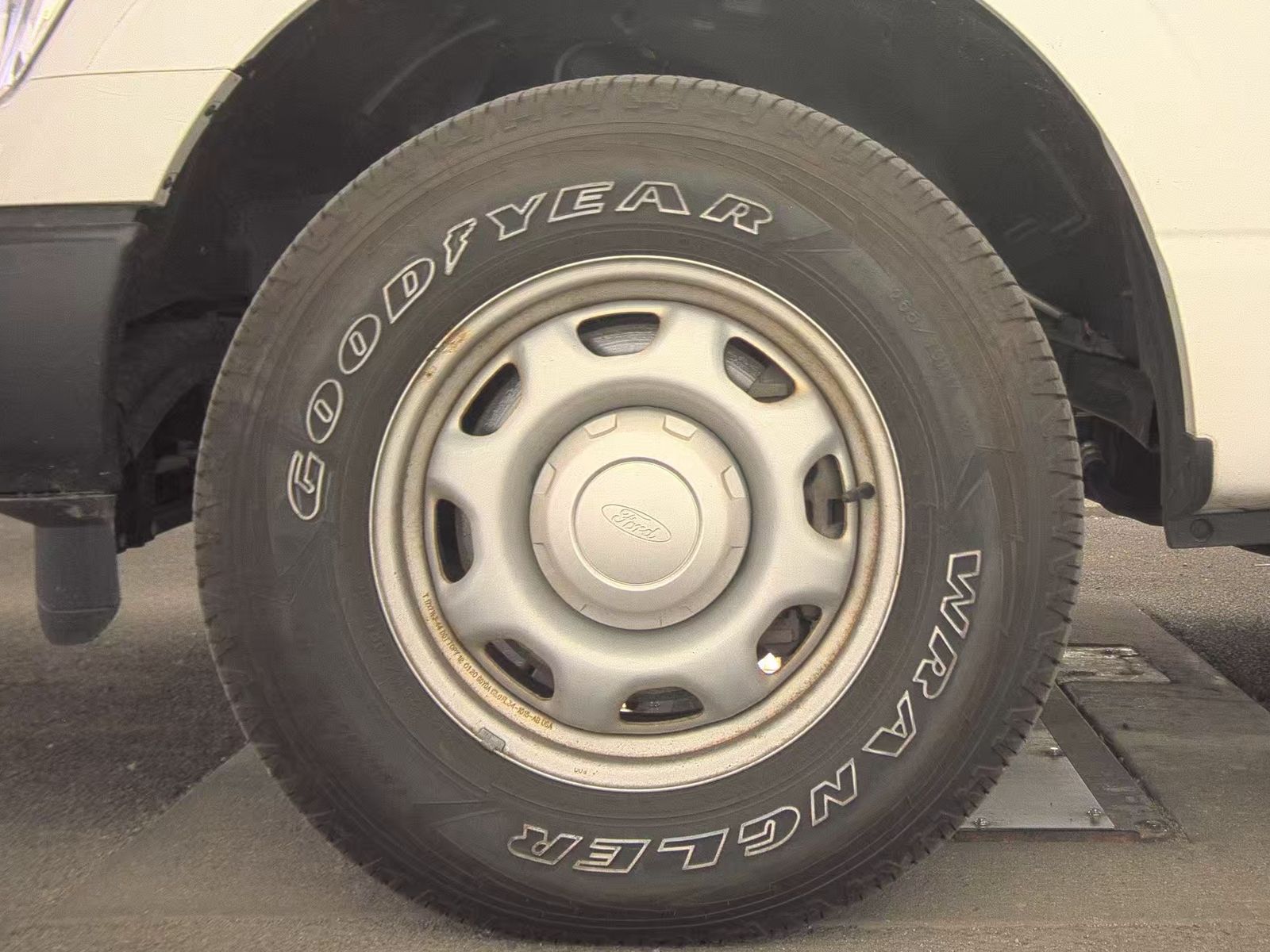 FORD F-150 - 10