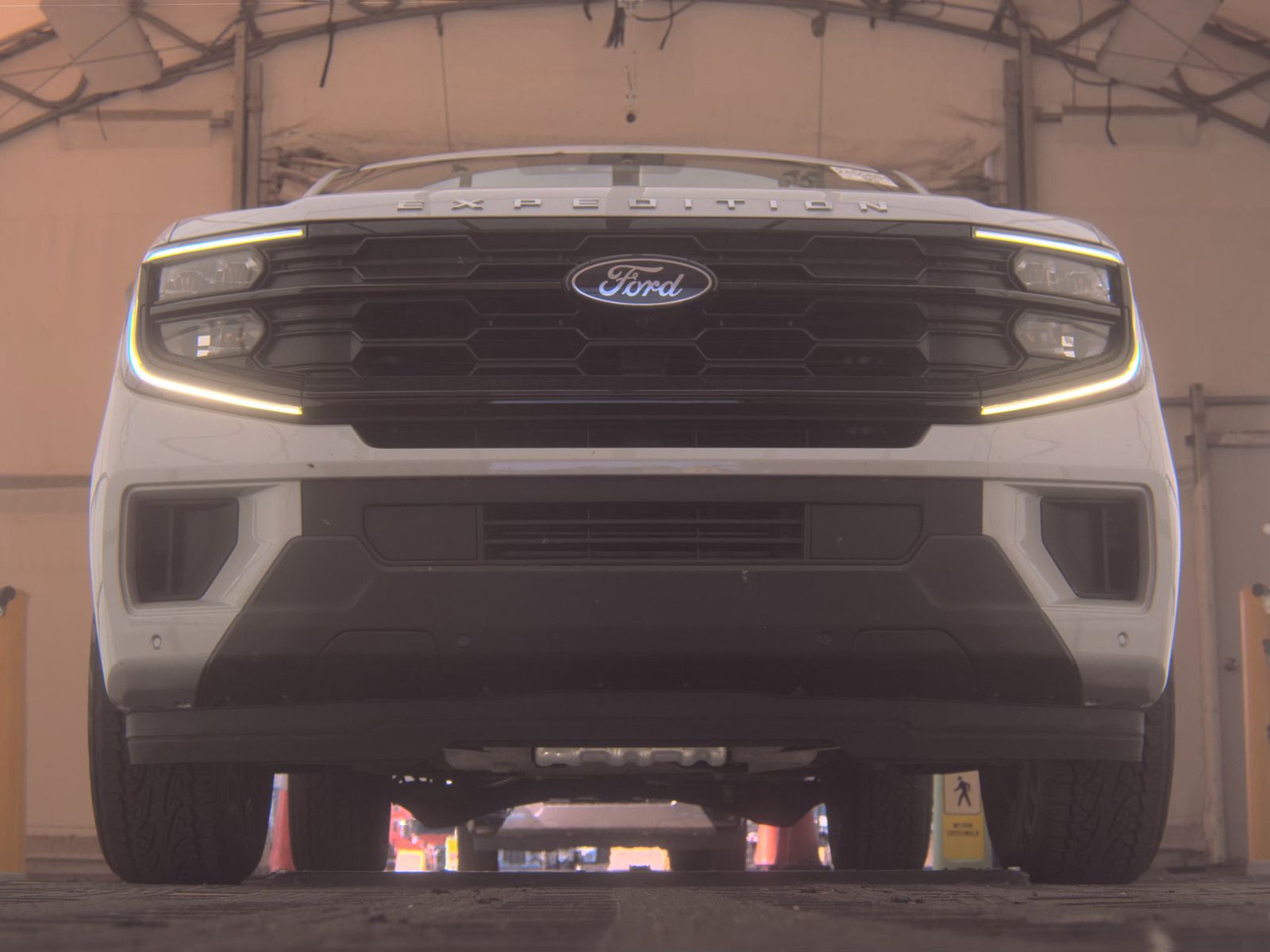 FORD EXPEDITION MAX - 4