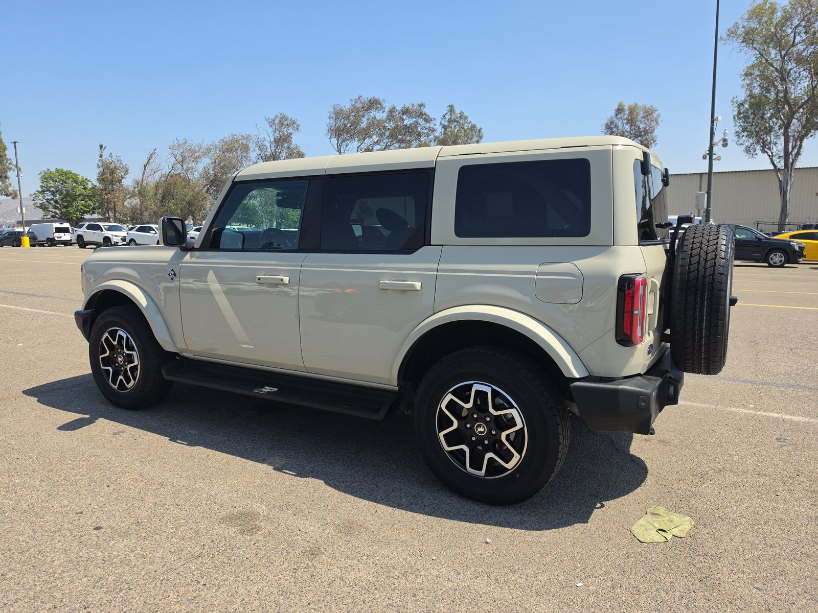 FORD BRONCO - 7