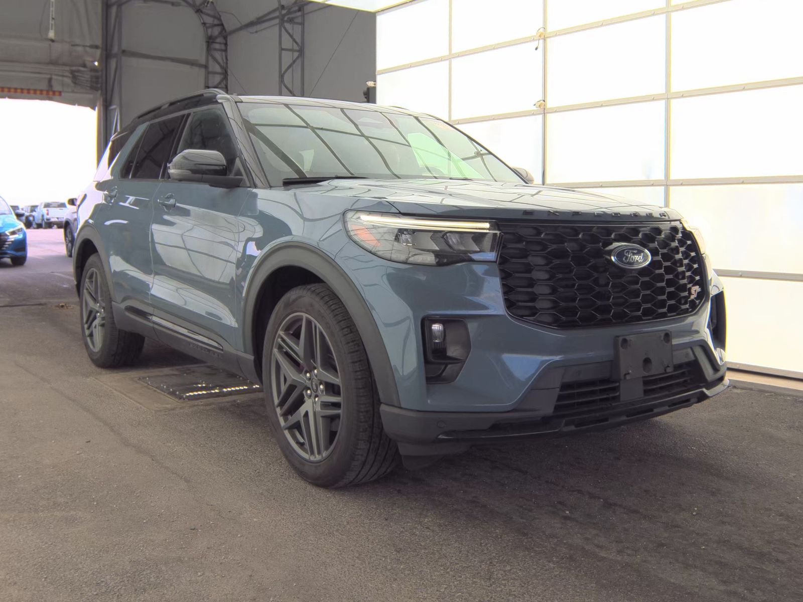 FORD EXPLORER - 5