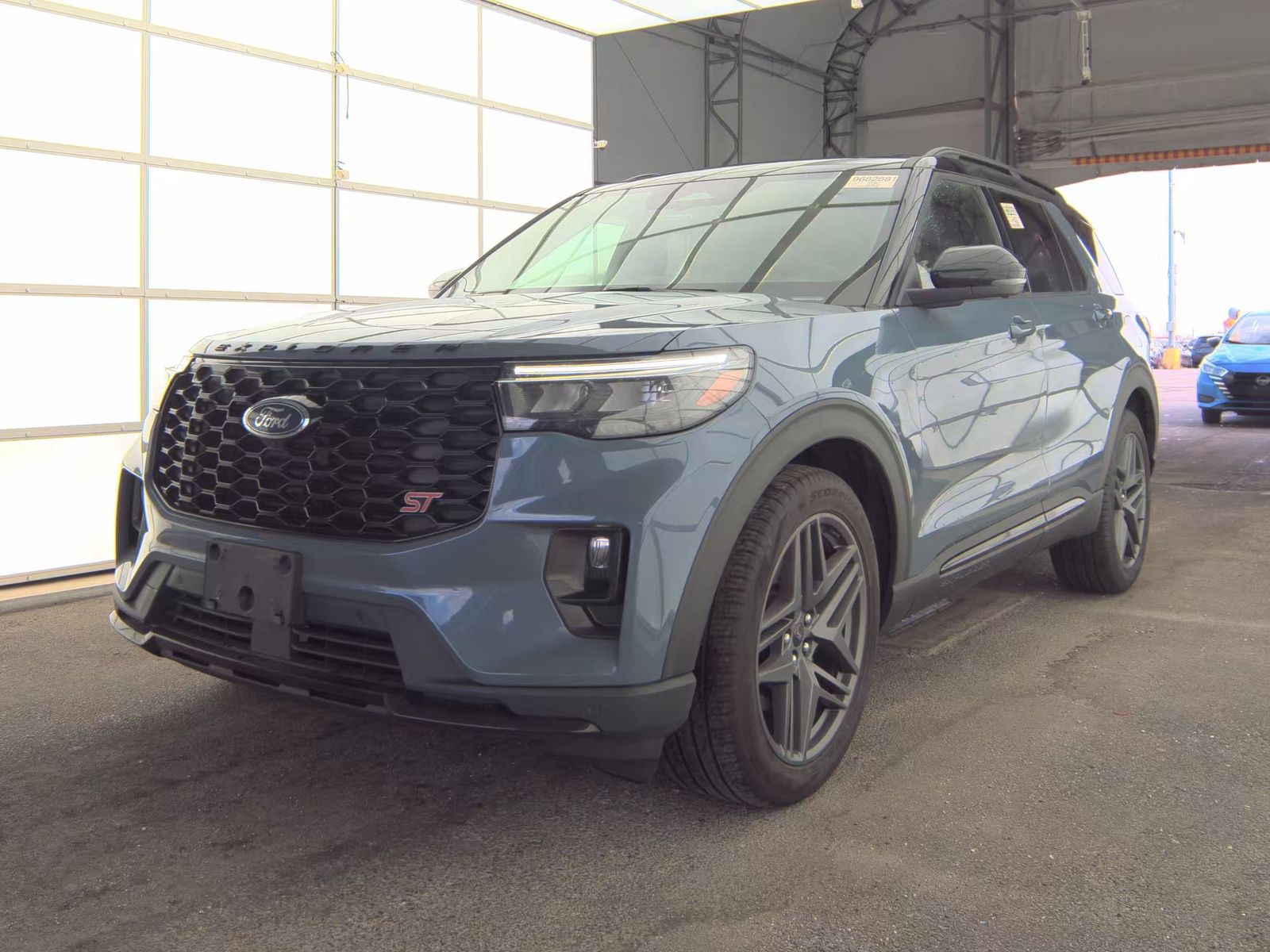 FORD EXPLORER - 1