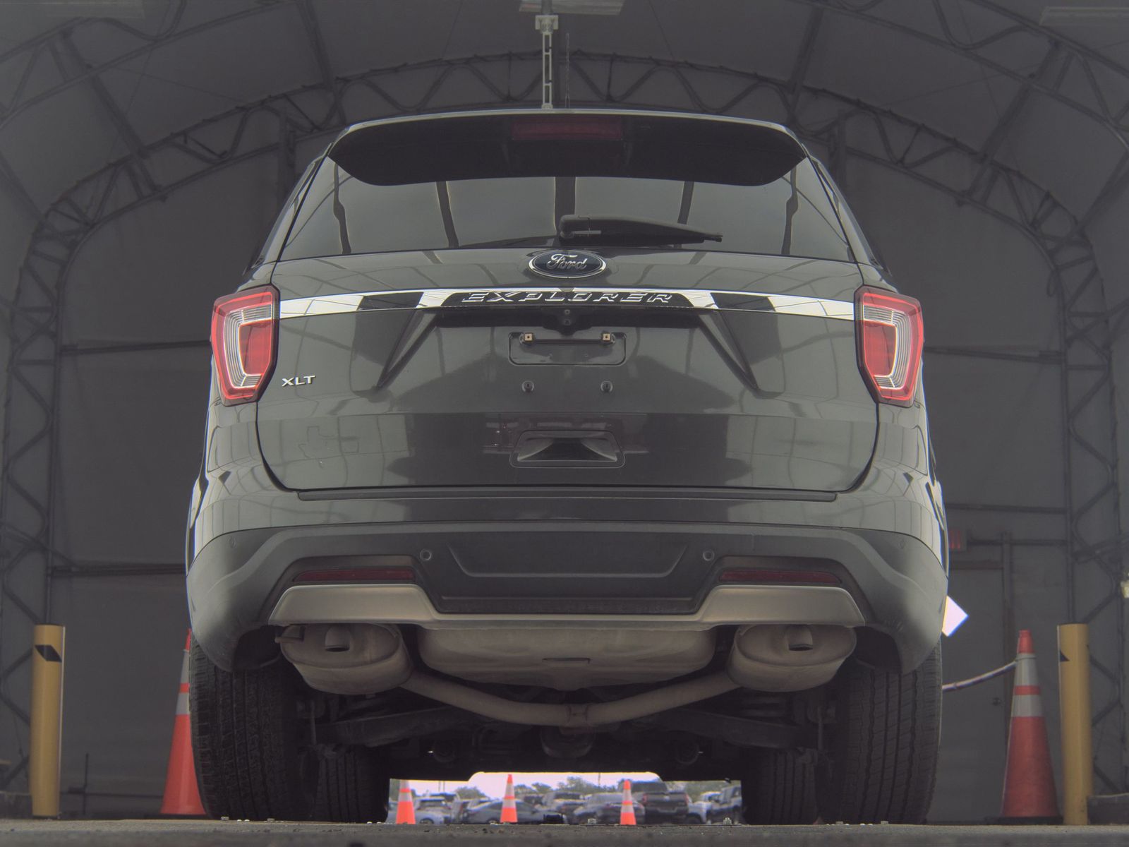 FORD EXPLORER - 8