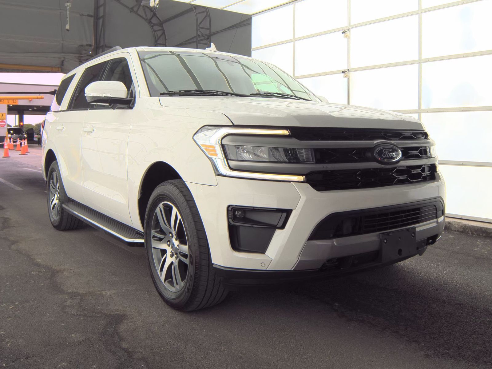 FORD EXPEDITION - 5