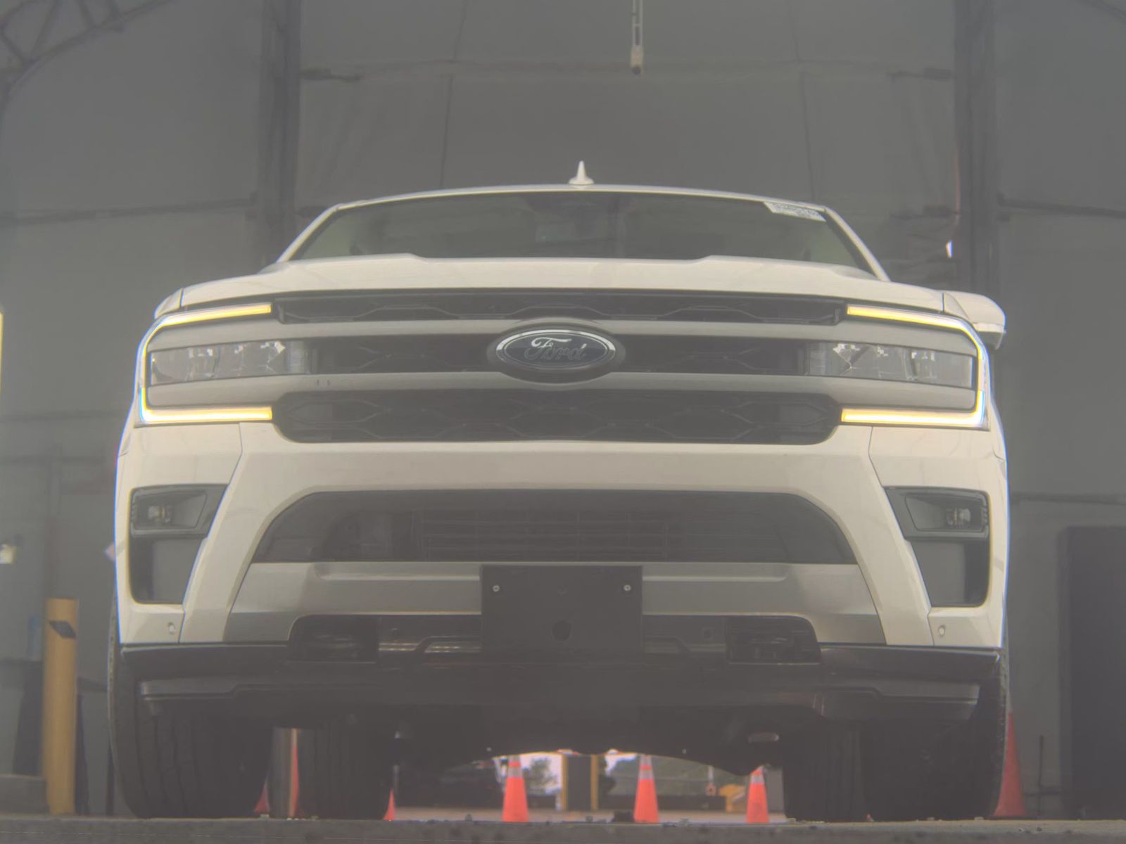 FORD EXPEDITION - 4