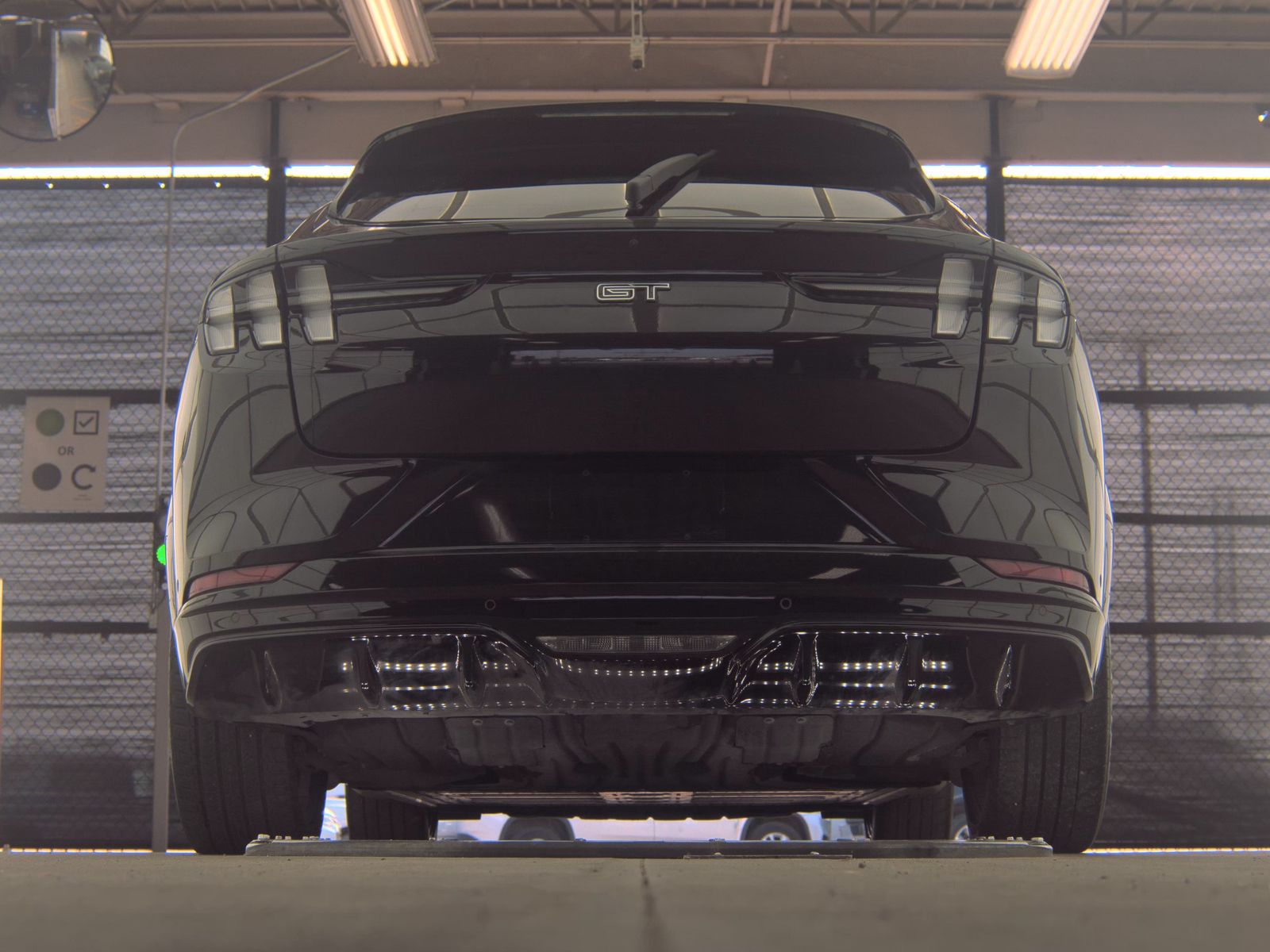 FORD MUSTANG MACH-E - 8