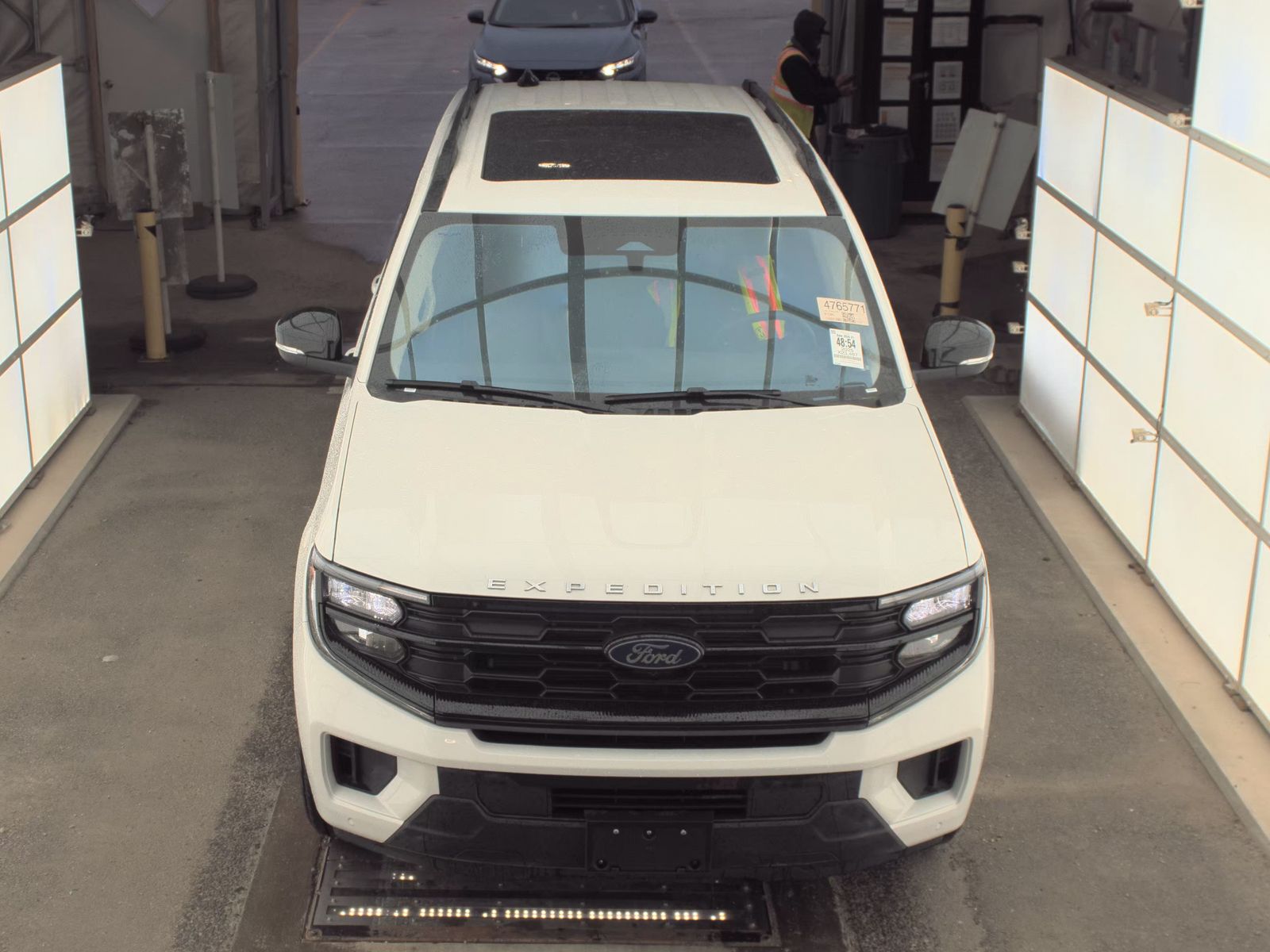 FORD EXPEDITION - 3