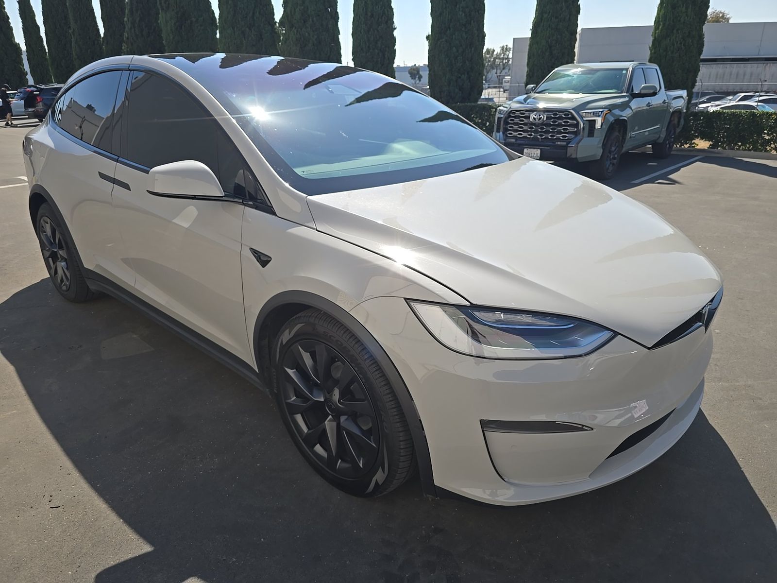 TESLA MODEL X - 4