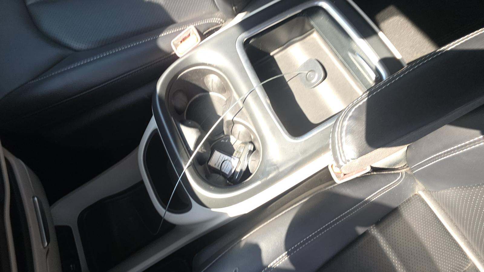 2024 Chrysler Pacifica Hybrid Select FWD