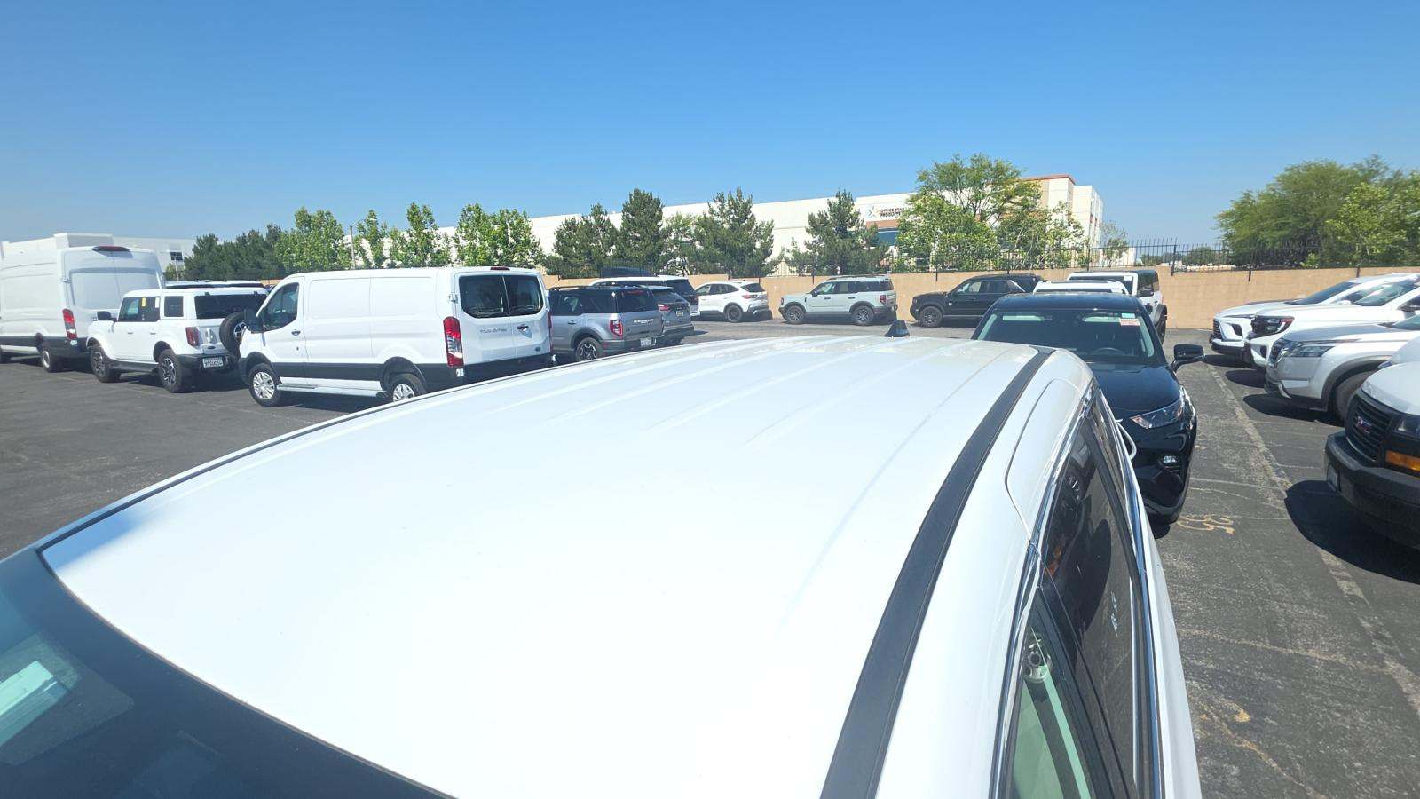 2024 Chrysler Pacifica Hybrid Select FWD