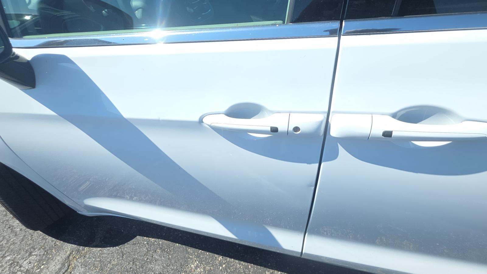 2024 Chrysler Pacifica Hybrid Select FWD
