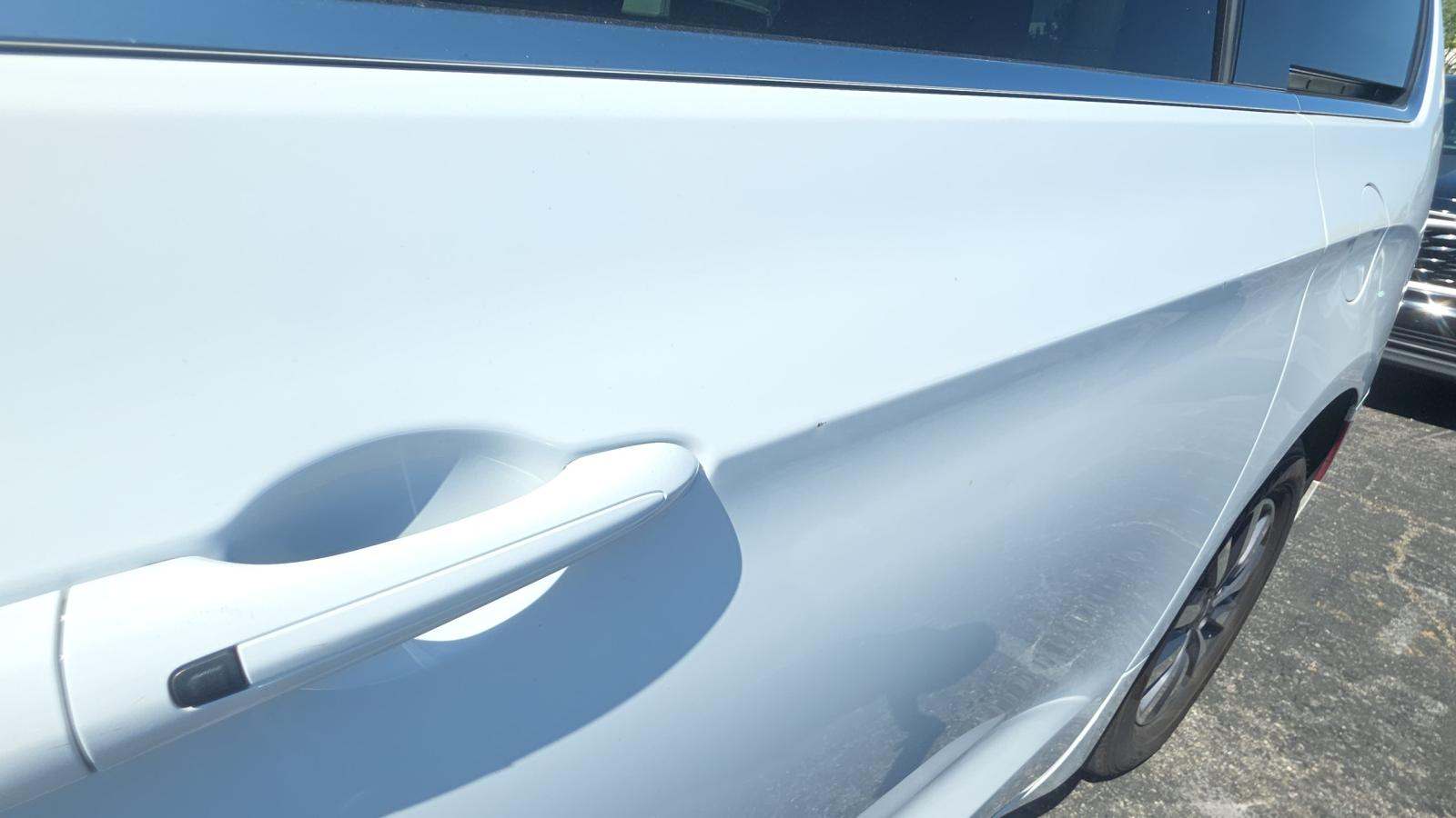 2024 Chrysler Pacifica Hybrid Select FWD