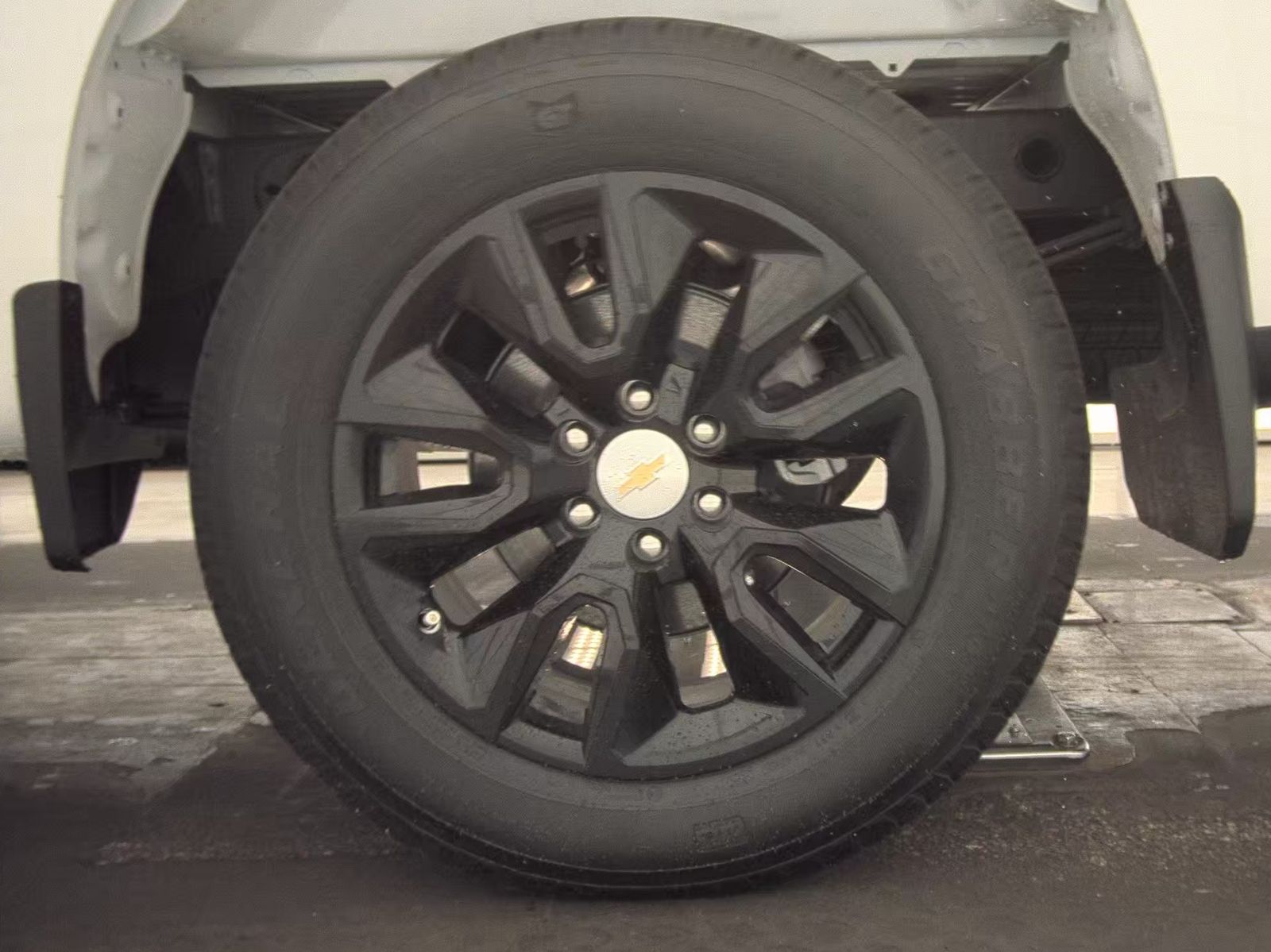 2026 Chevrolet Silverado 1500 Custom RWD