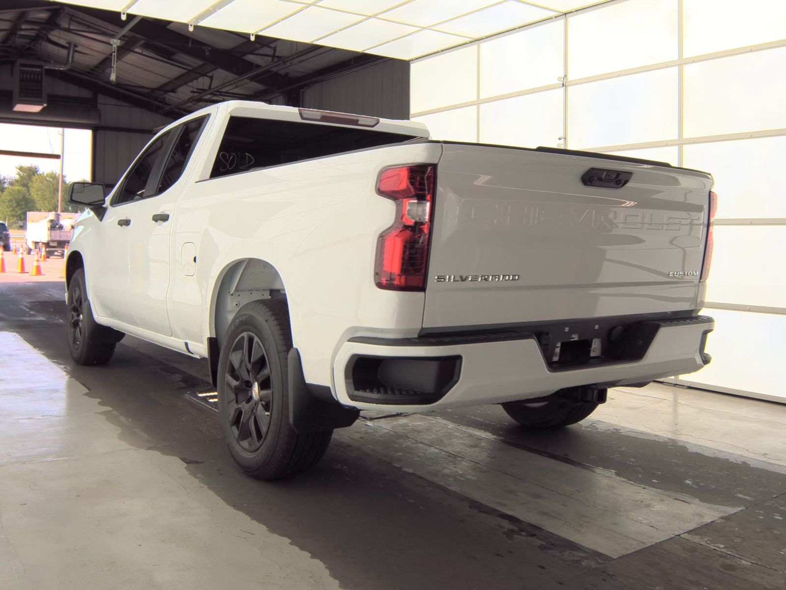 2026 Chevrolet Silverado 1500 Custom RWD
