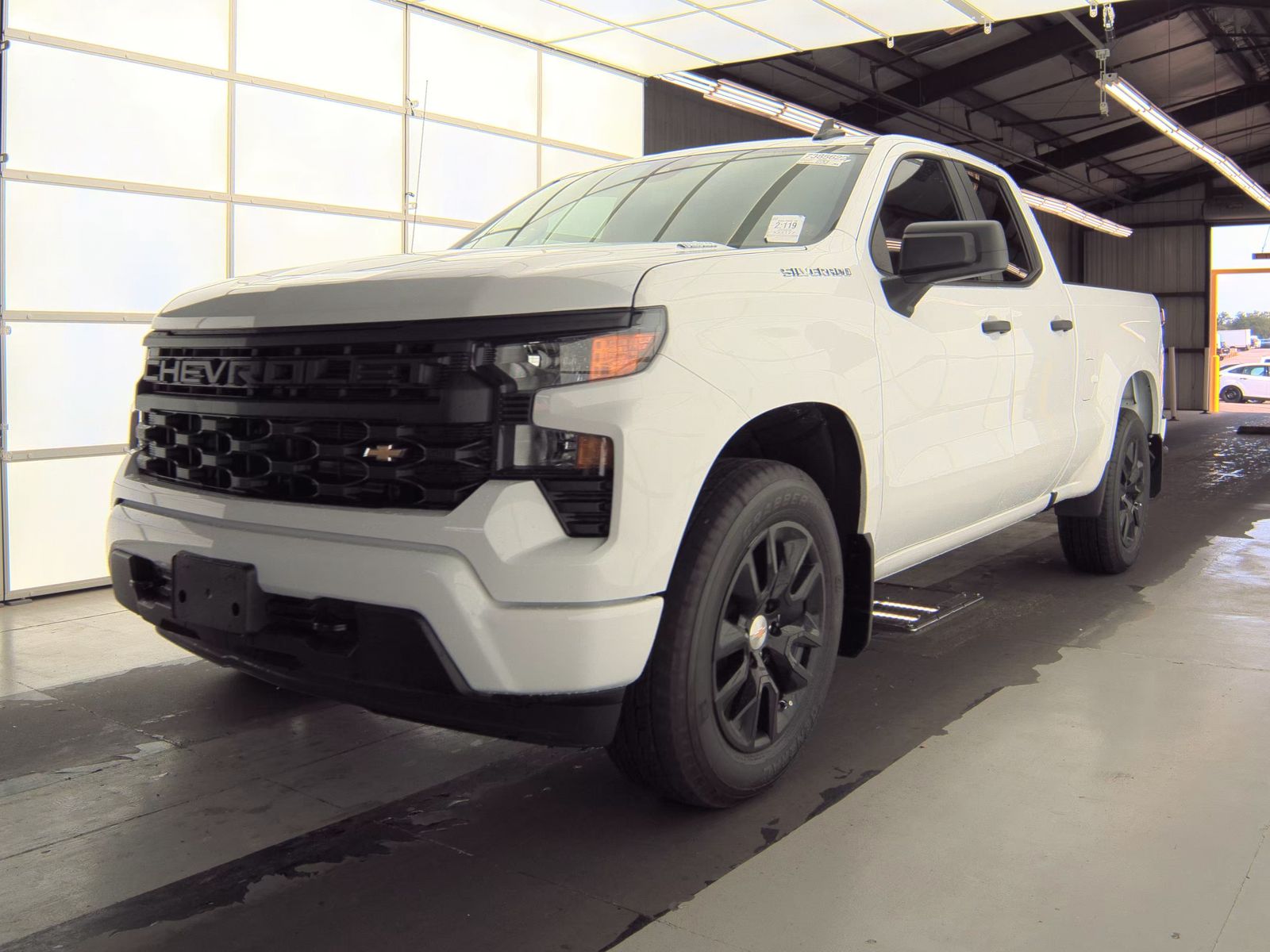 2026 Chevrolet Silverado 1500 Custom RWD