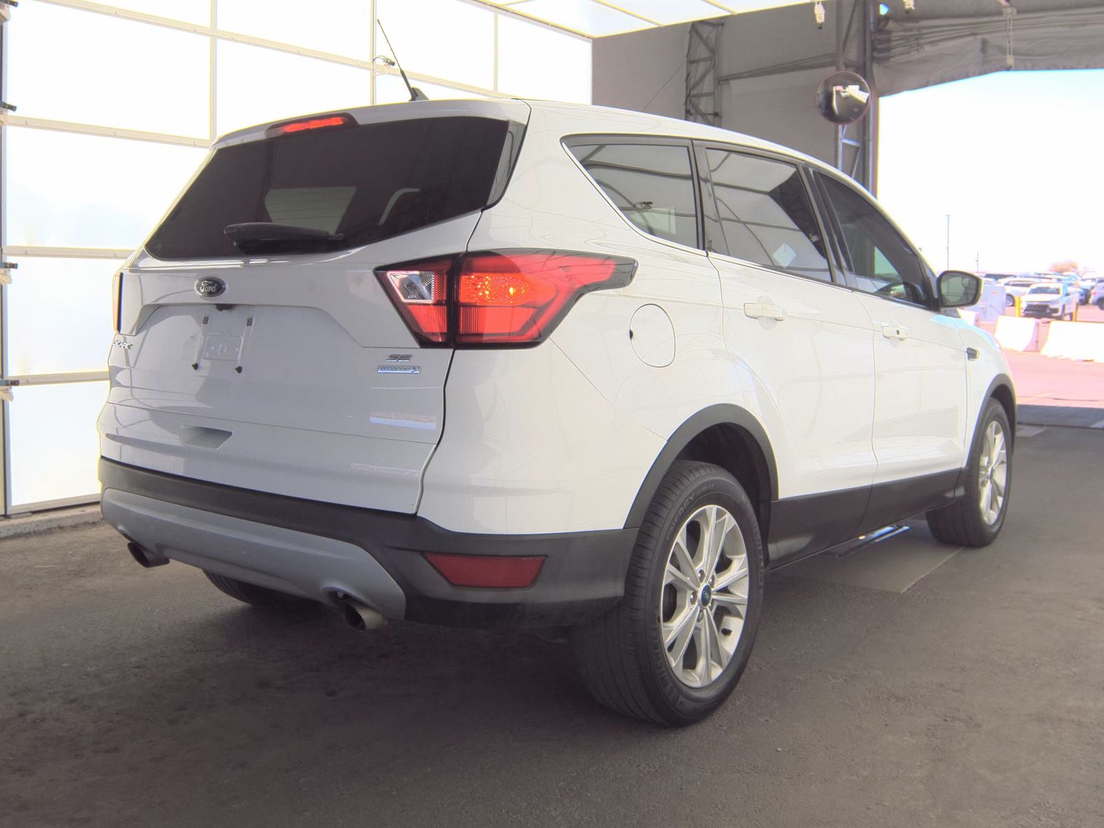 FORD ESCAPE - 6