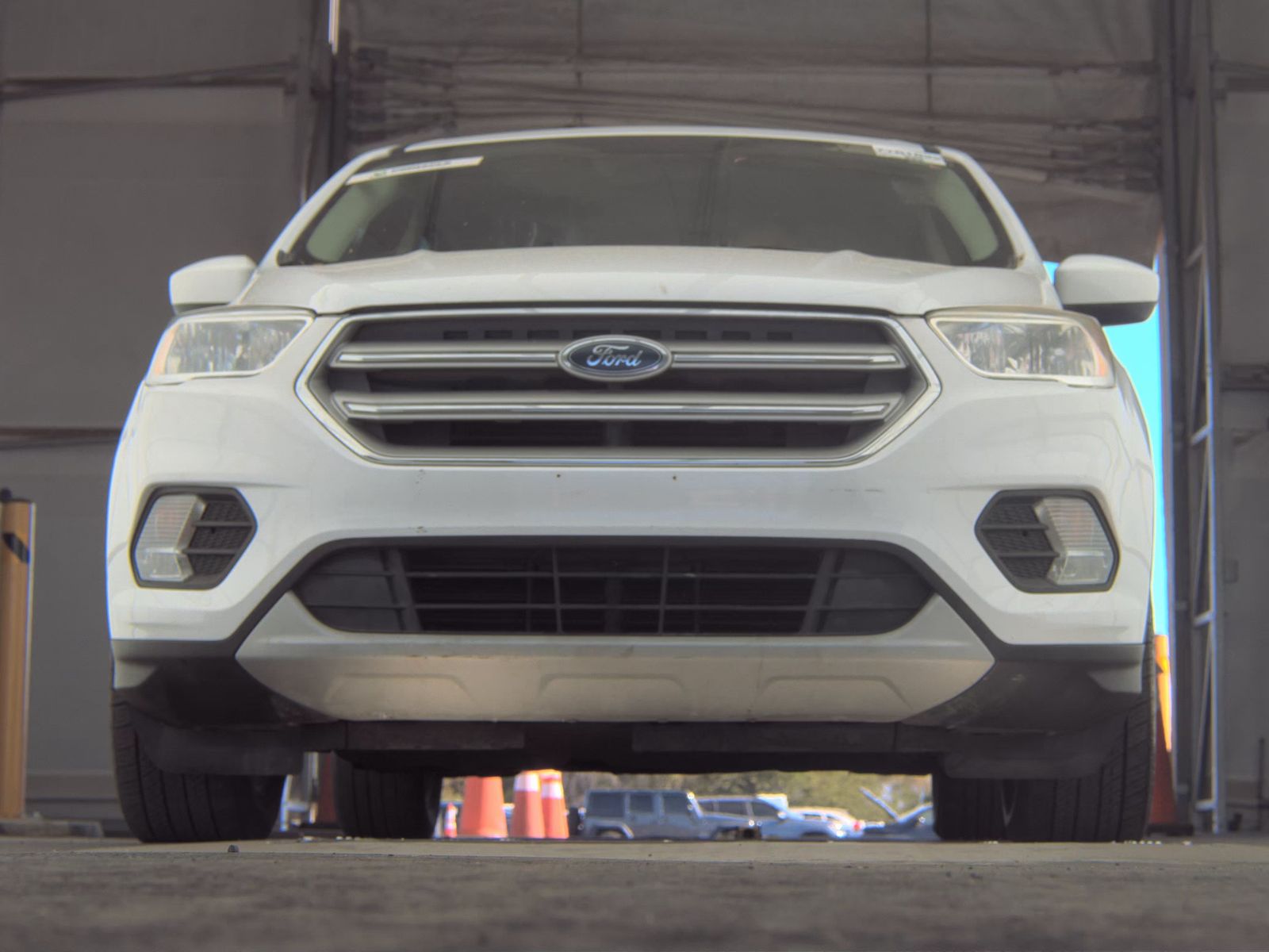 FORD ESCAPE - 4