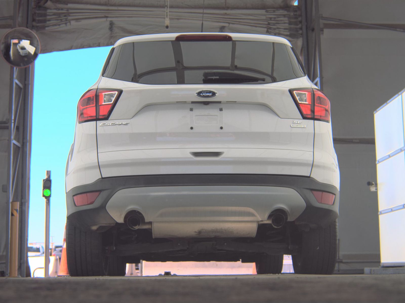 FORD ESCAPE - 8