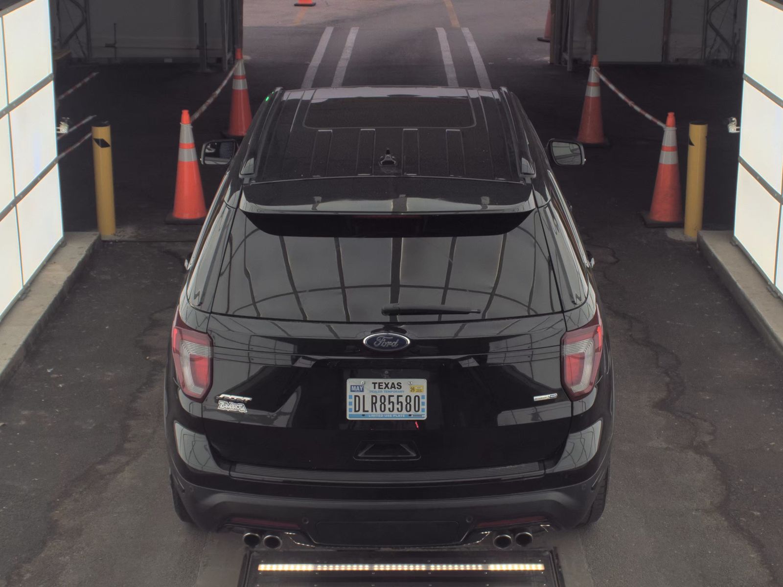 FORD EXPLORER - 7