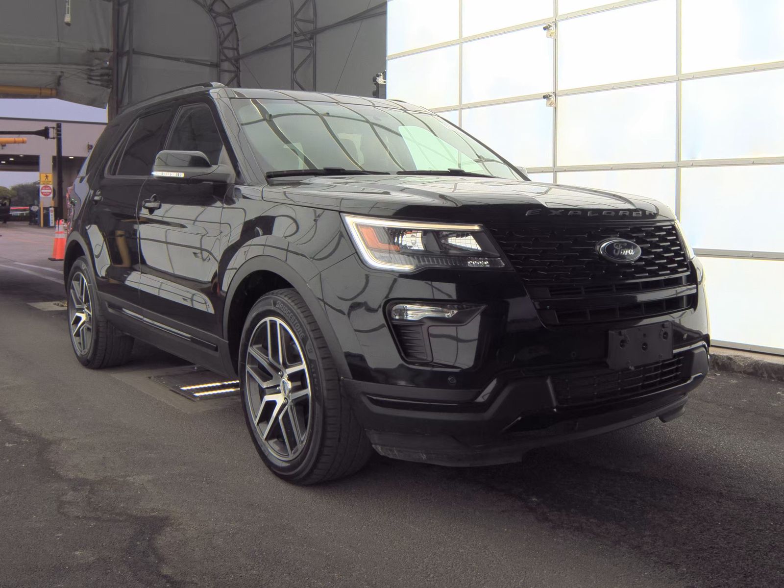 FORD EXPLORER - 5