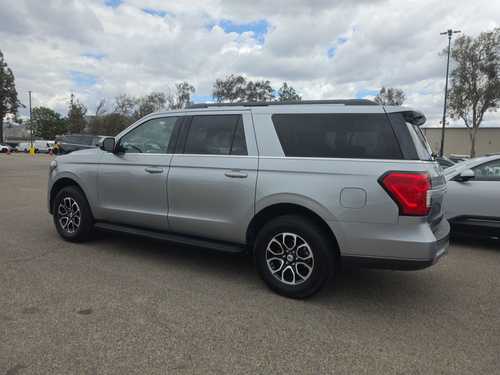 FORD EXPEDITION MAX - 7