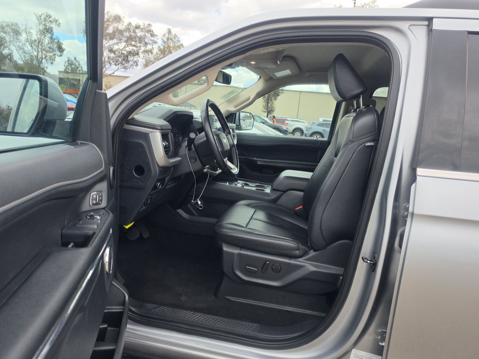 FORD EXPEDITION MAX - 8