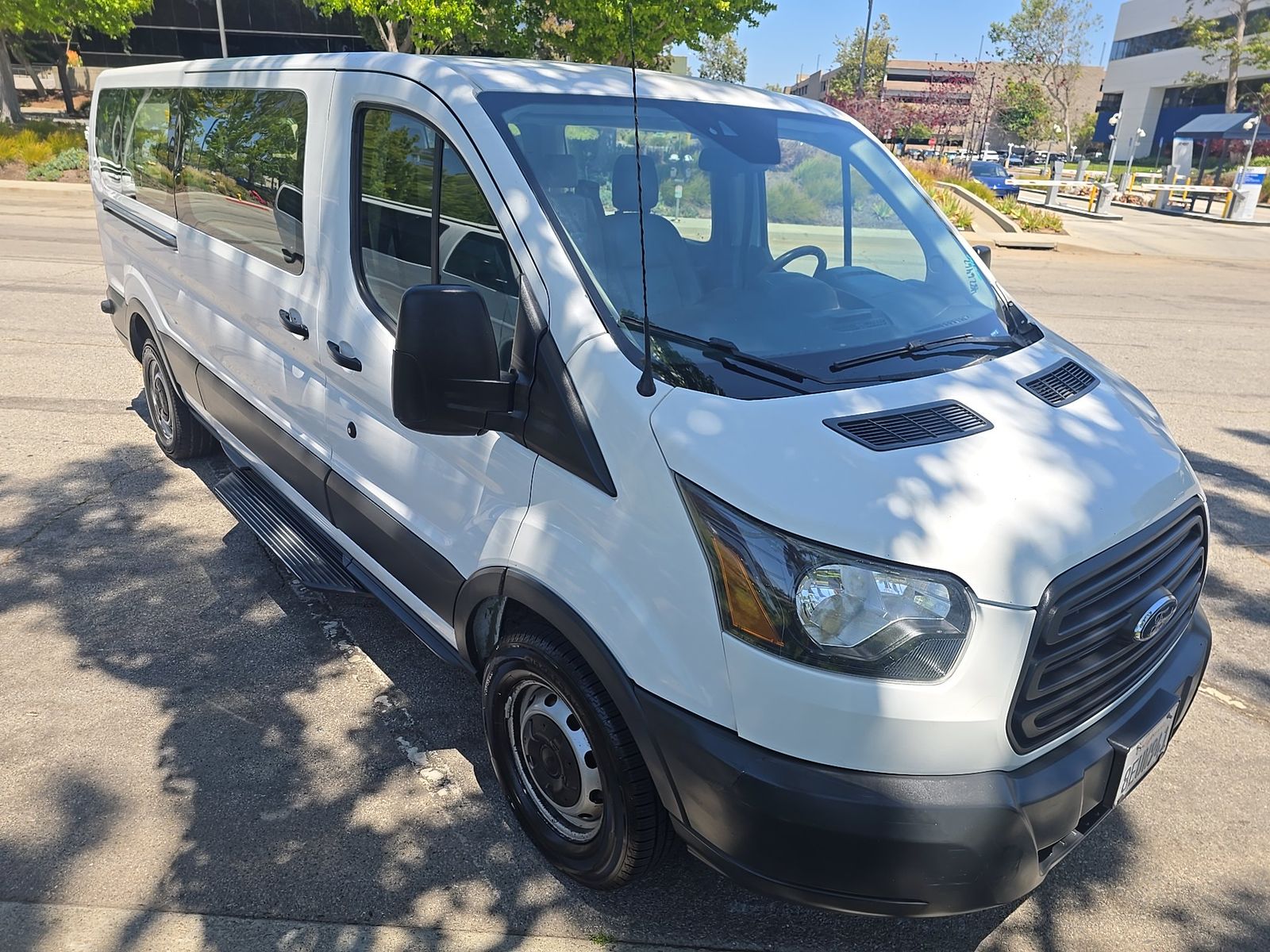 FORD TRANSIT 350 - 4