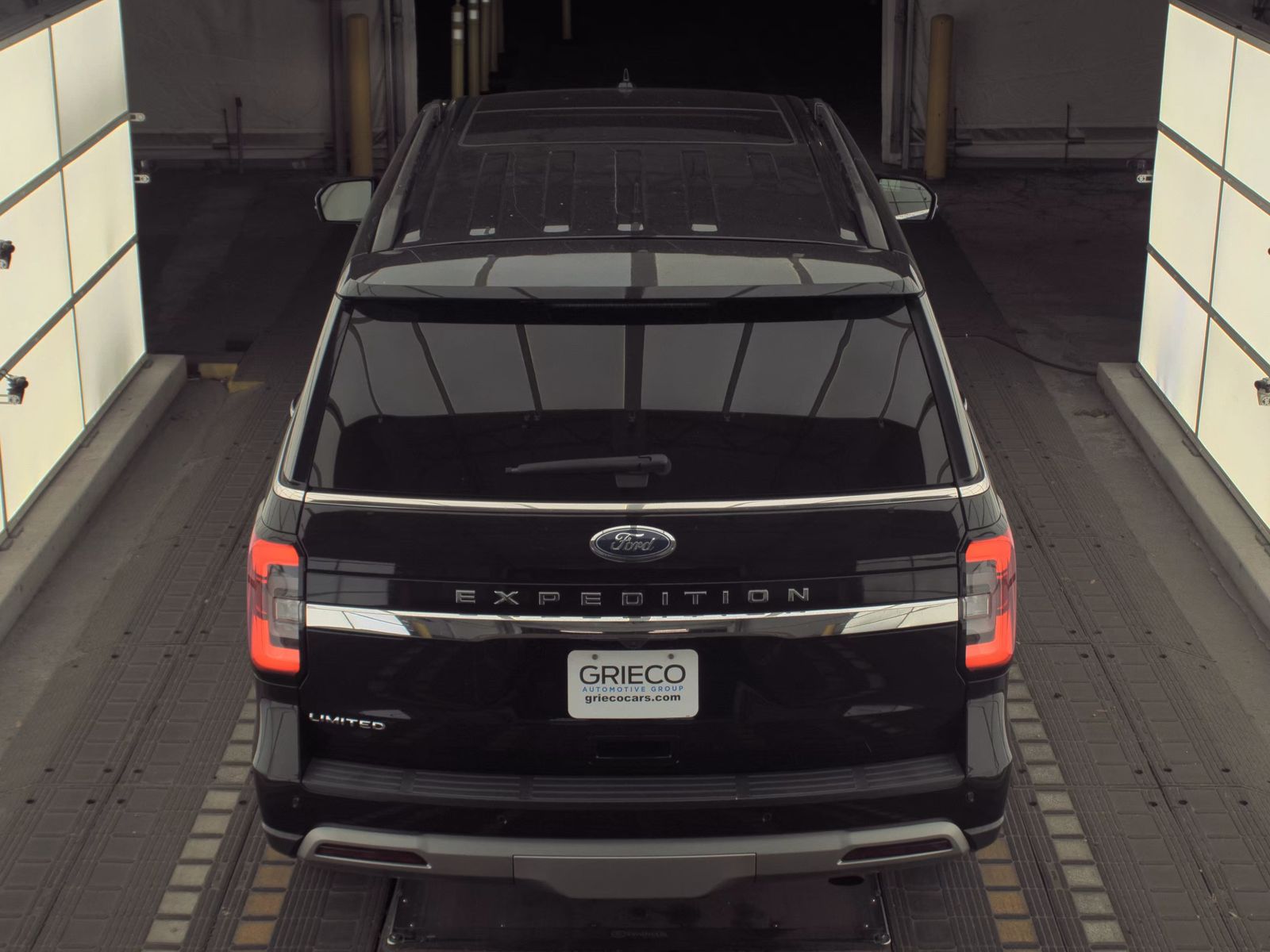 FORD EXPEDITION - 7