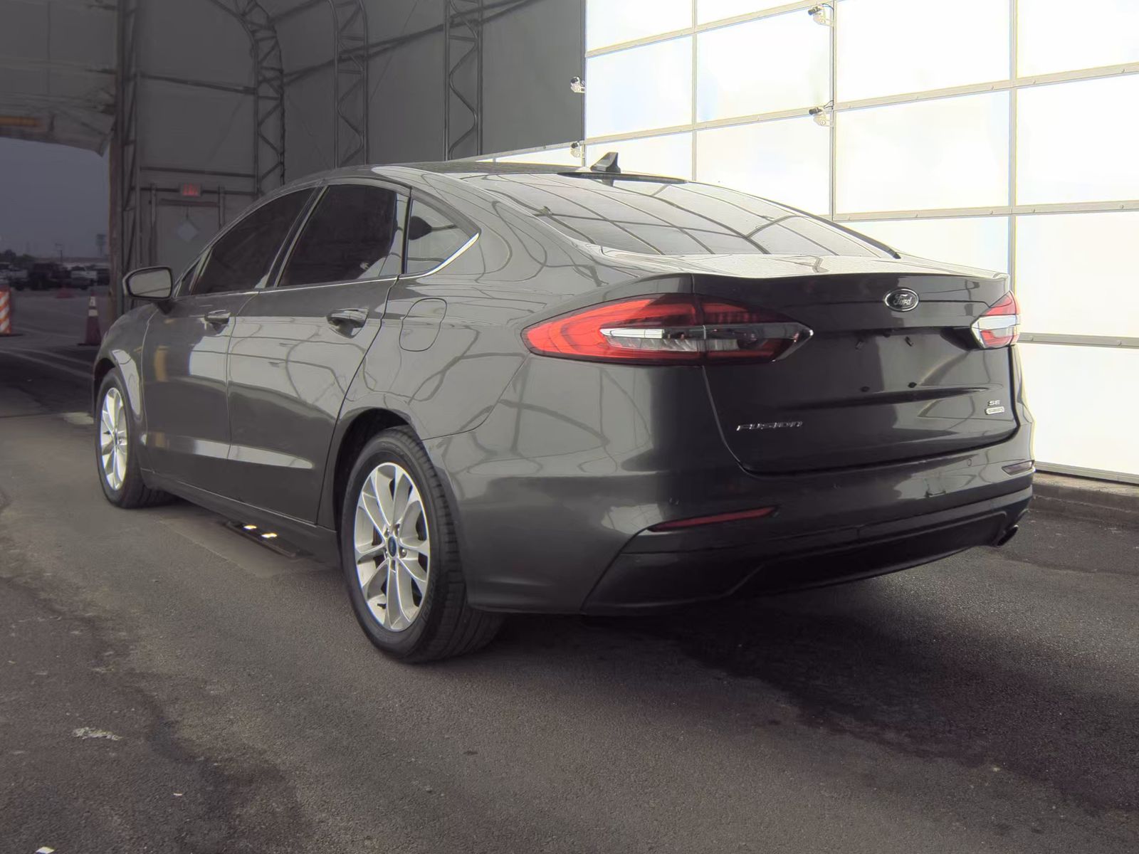 FORD FUSION - 9