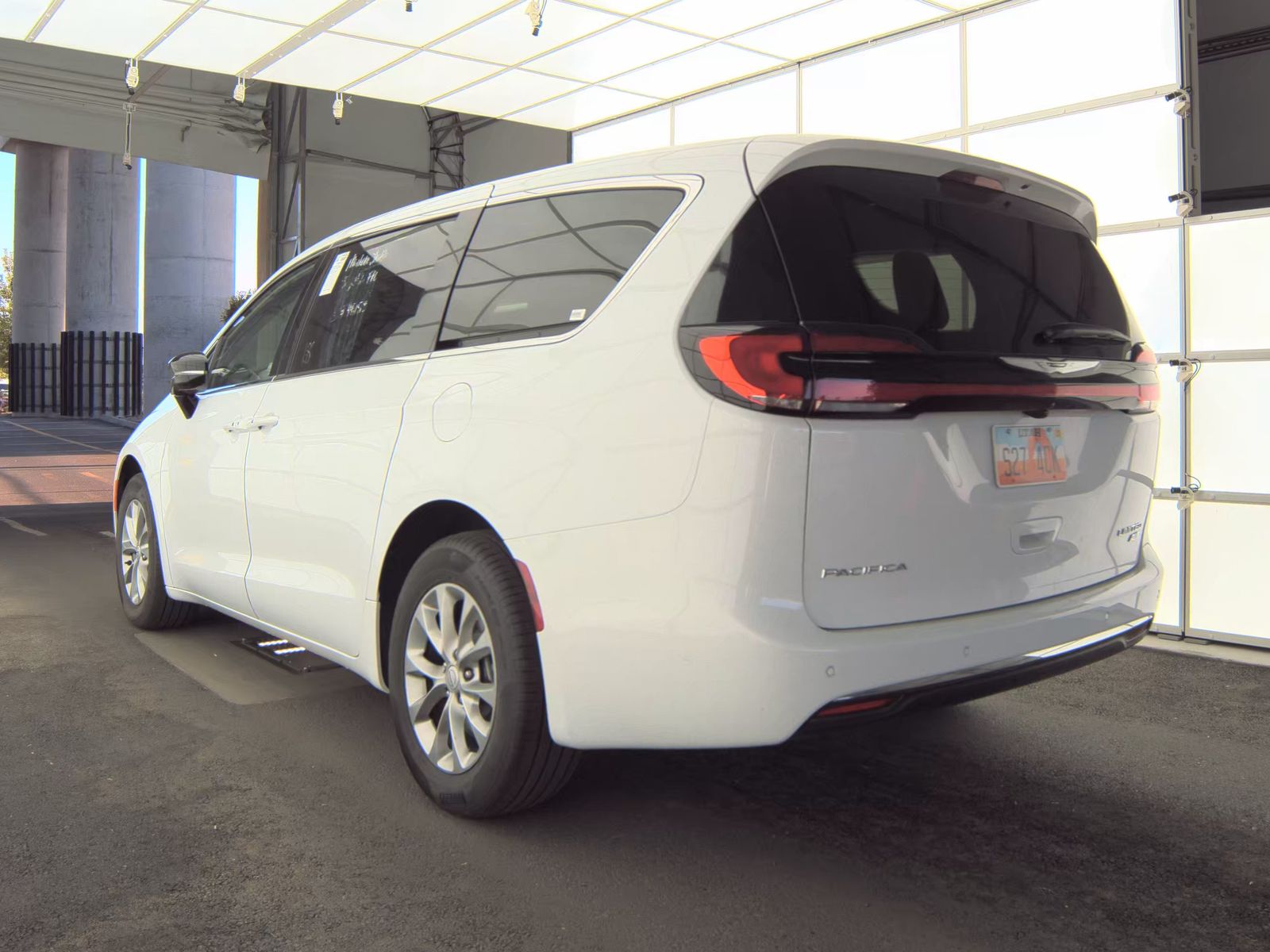 2026 Chrysler Pacifica Limited AWD