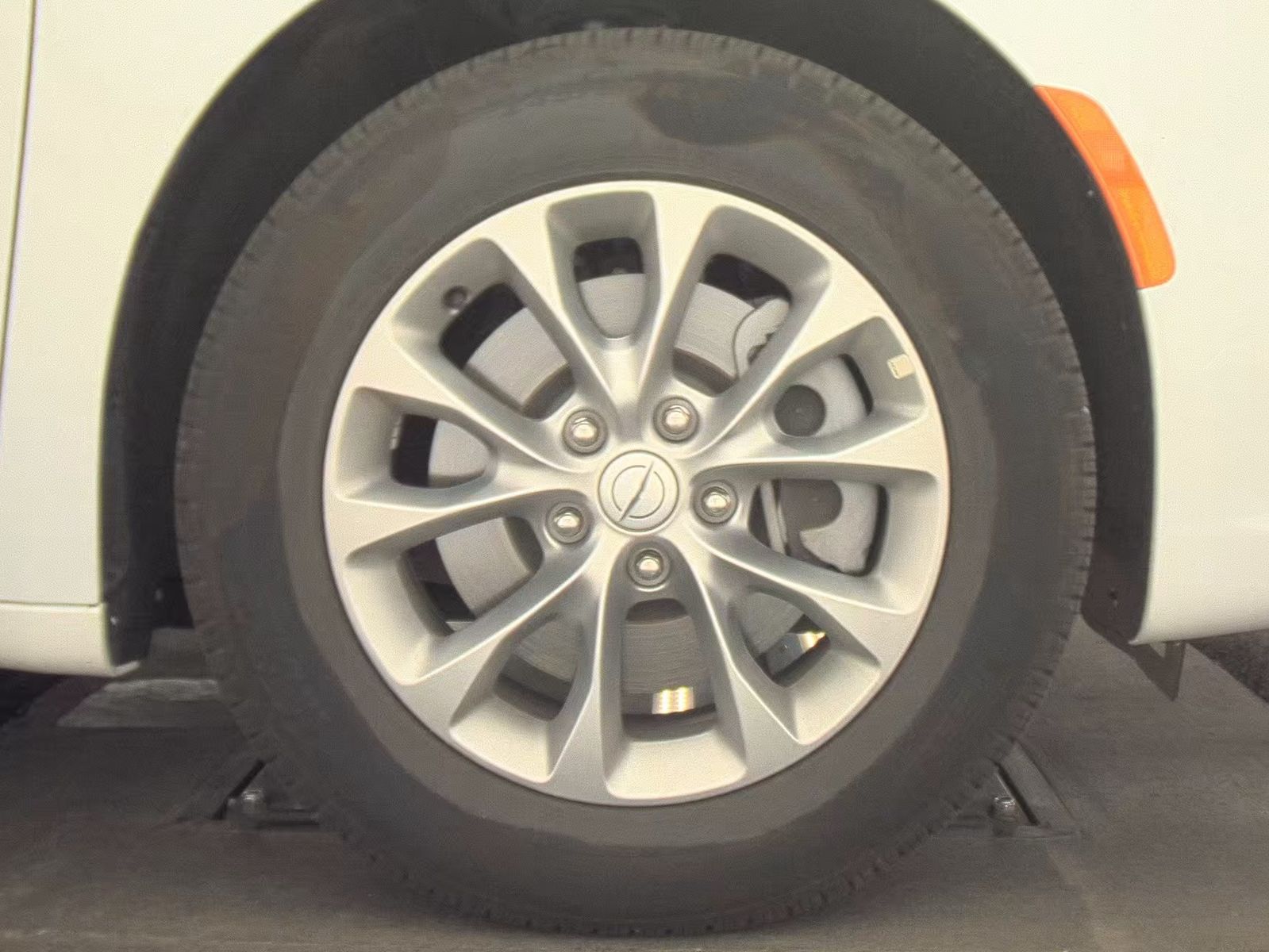 2026 Chrysler Pacifica Limited AWD