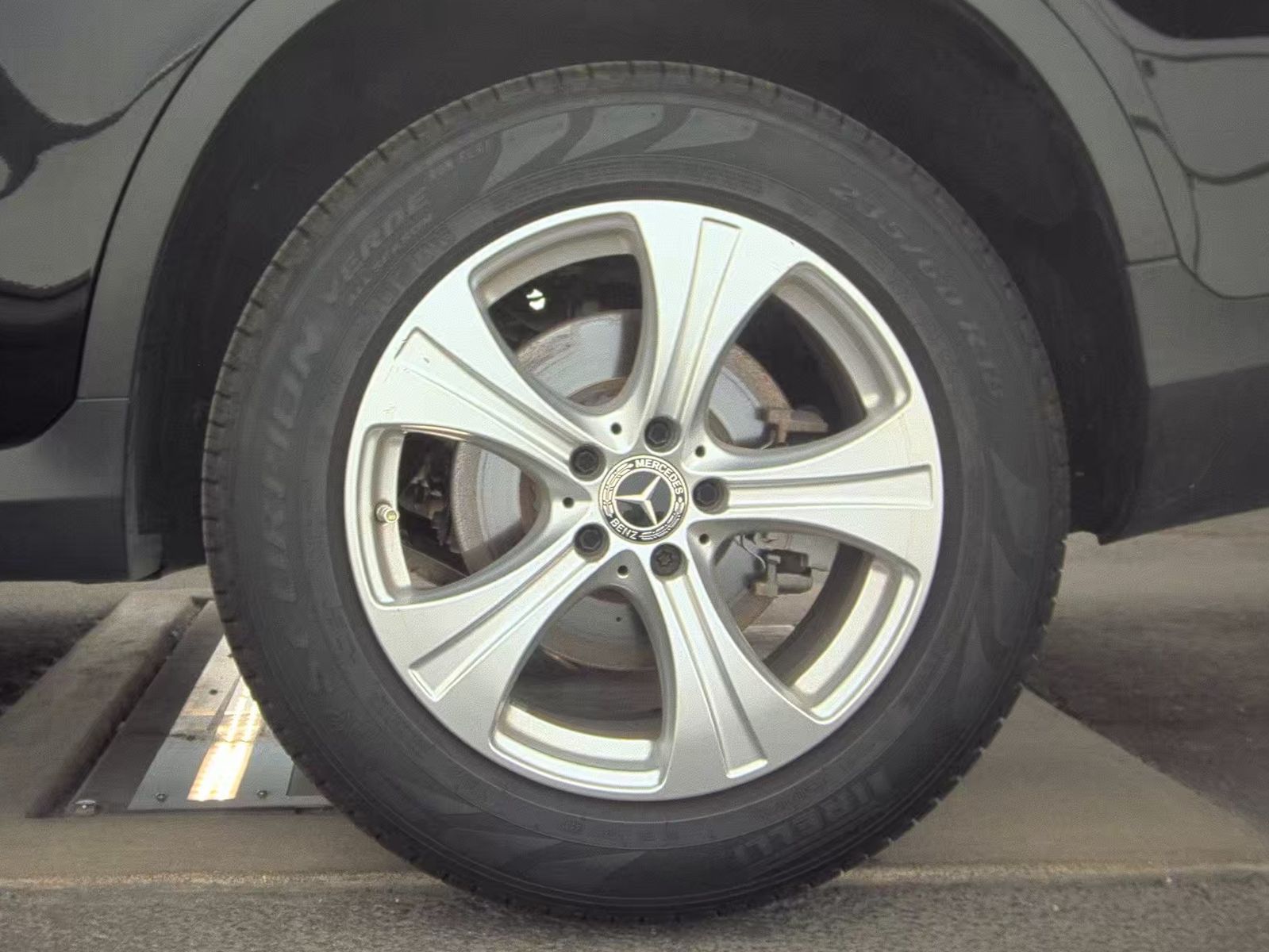 2018 Mercedes-Benz GLC GLC 300 RWD