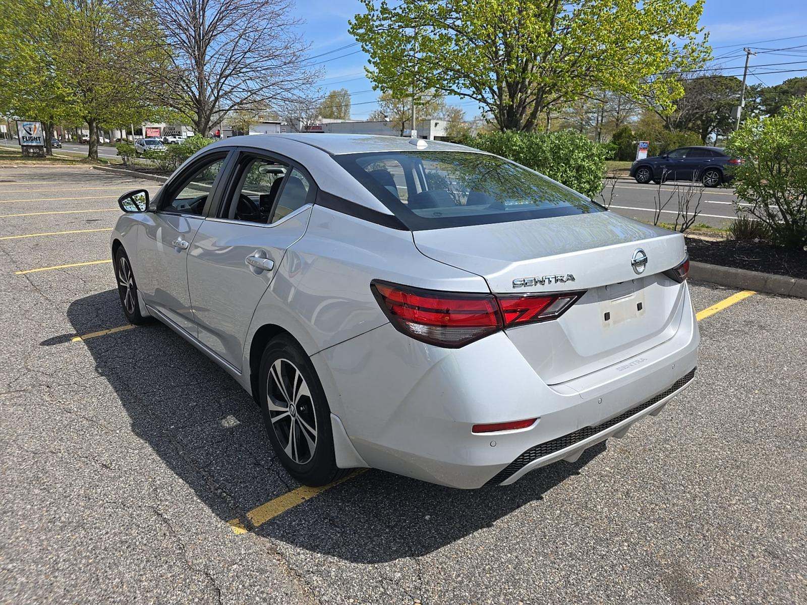 NISSAN SENTRA - 4