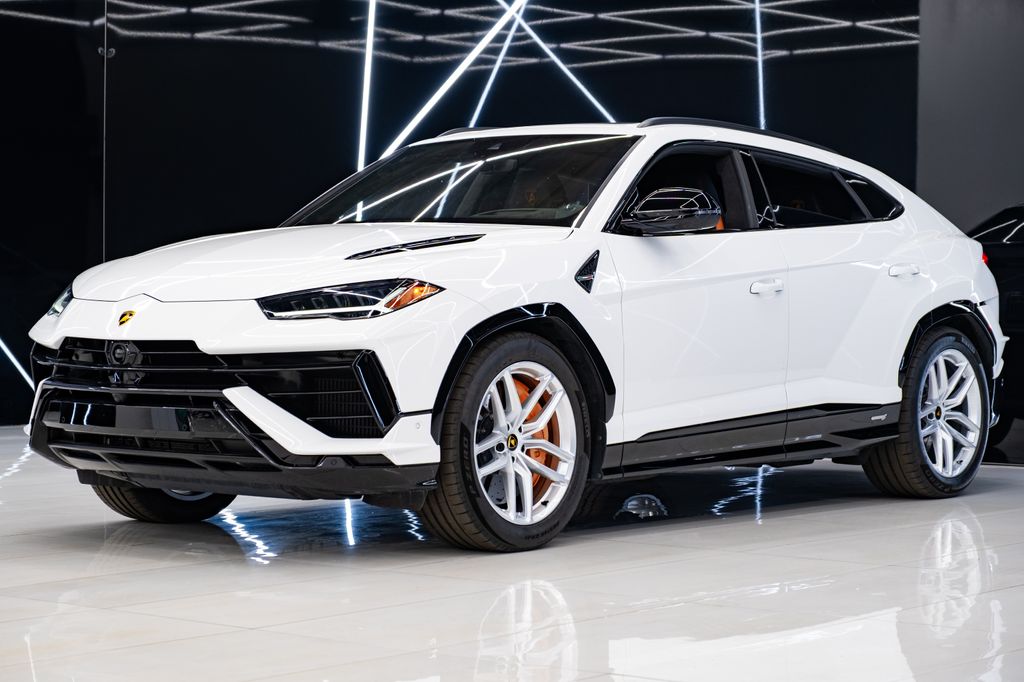 2023 Lamborghini Urus S AWD