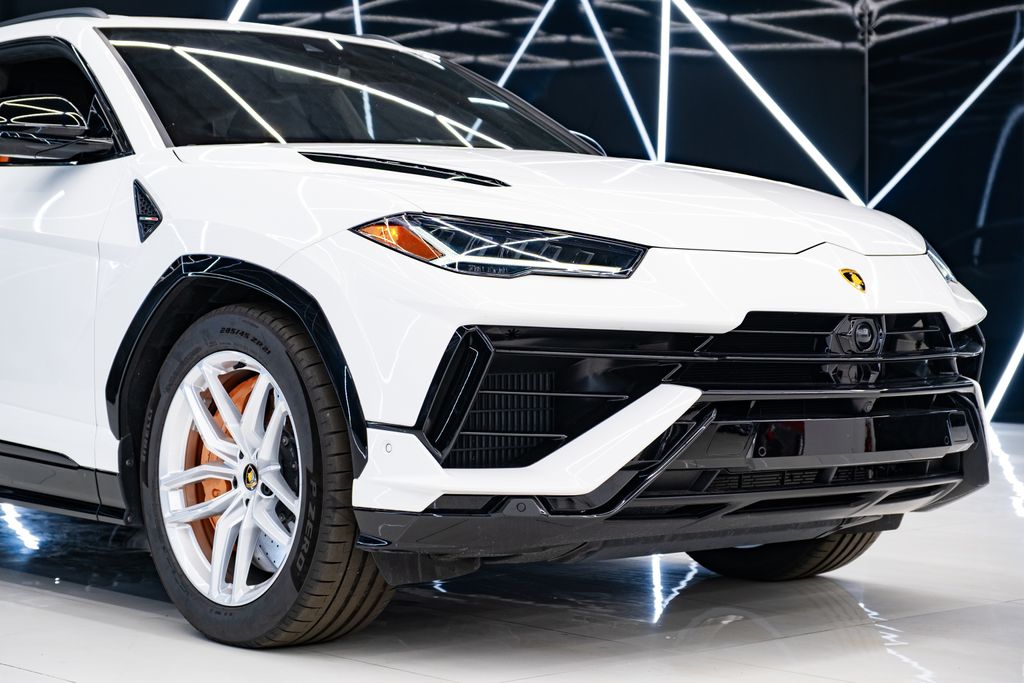2023 Lamborghini Urus S AWD
