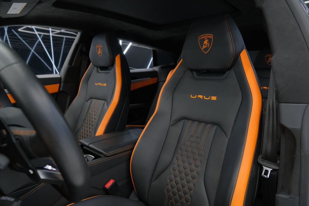 2023 Lamborghini Urus S AWD