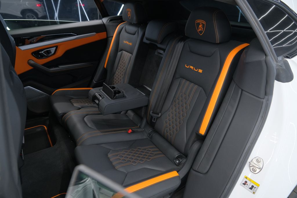 2023 Lamborghini Urus S AWD