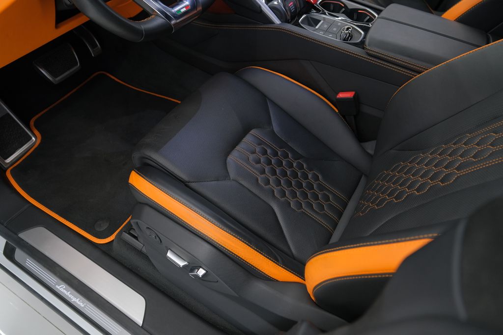 2023 Lamborghini Urus S AWD