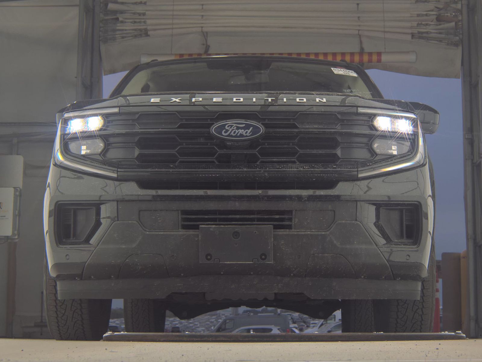 FORD EXPEDITION MAX - 4