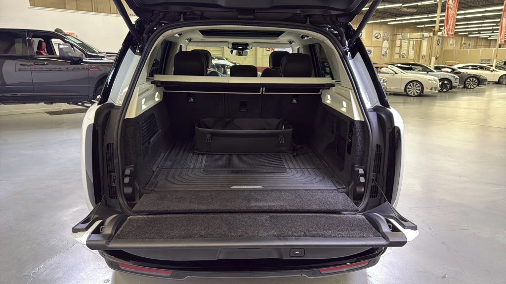 2024 Land Rover Range Rover SE AWD