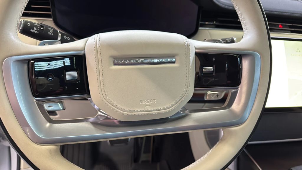 2024 Land Rover Range Rover SE AWD