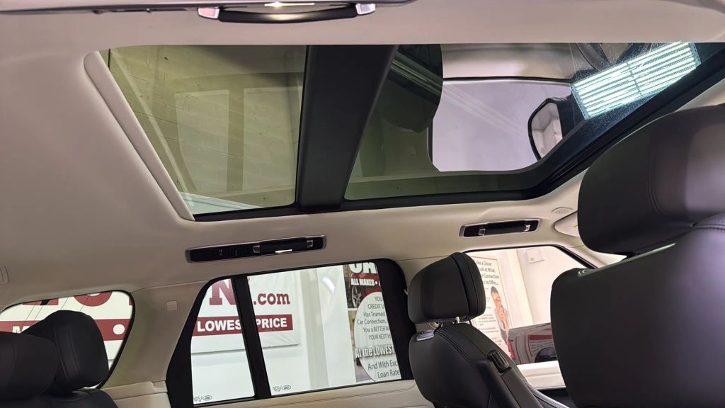 2024 Land Rover Range Rover SE AWD