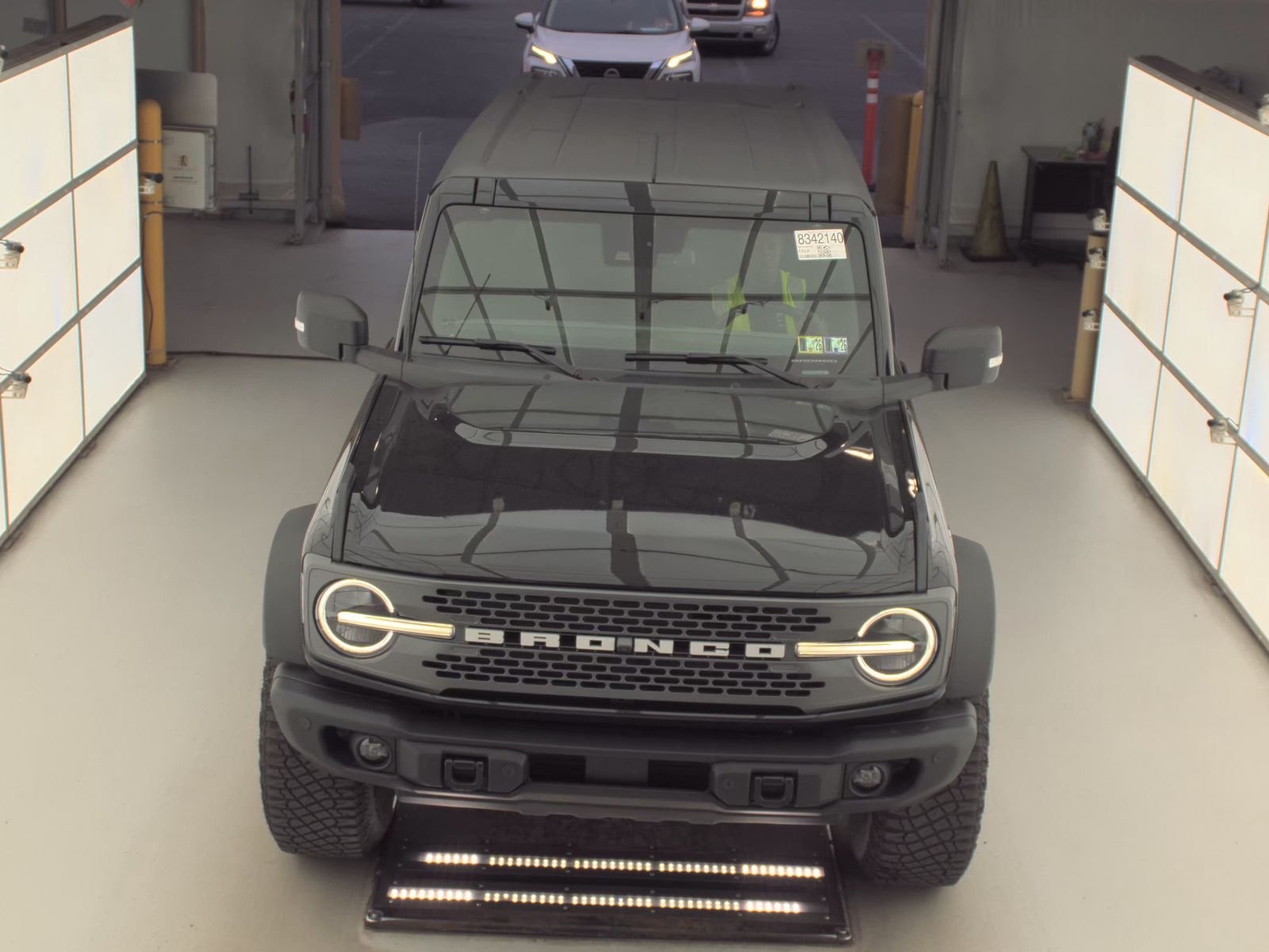 FORD BRONCO - 3