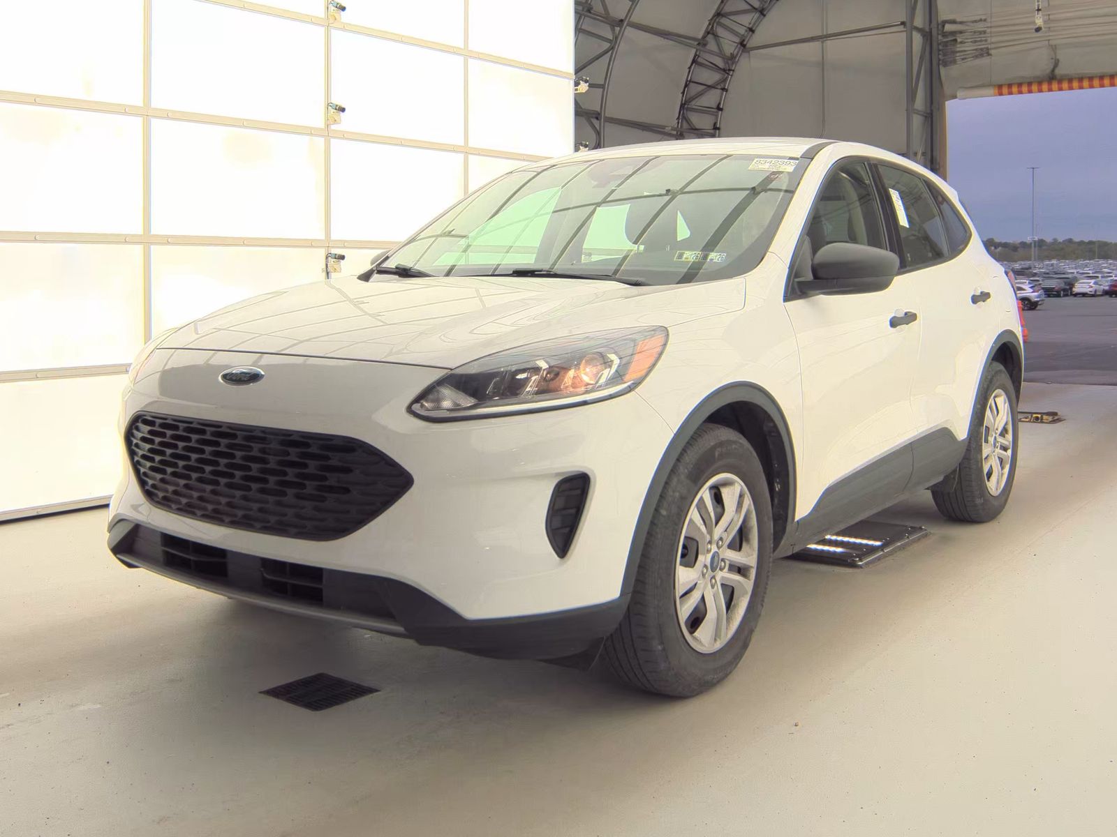 FORD ESCAPE - 1