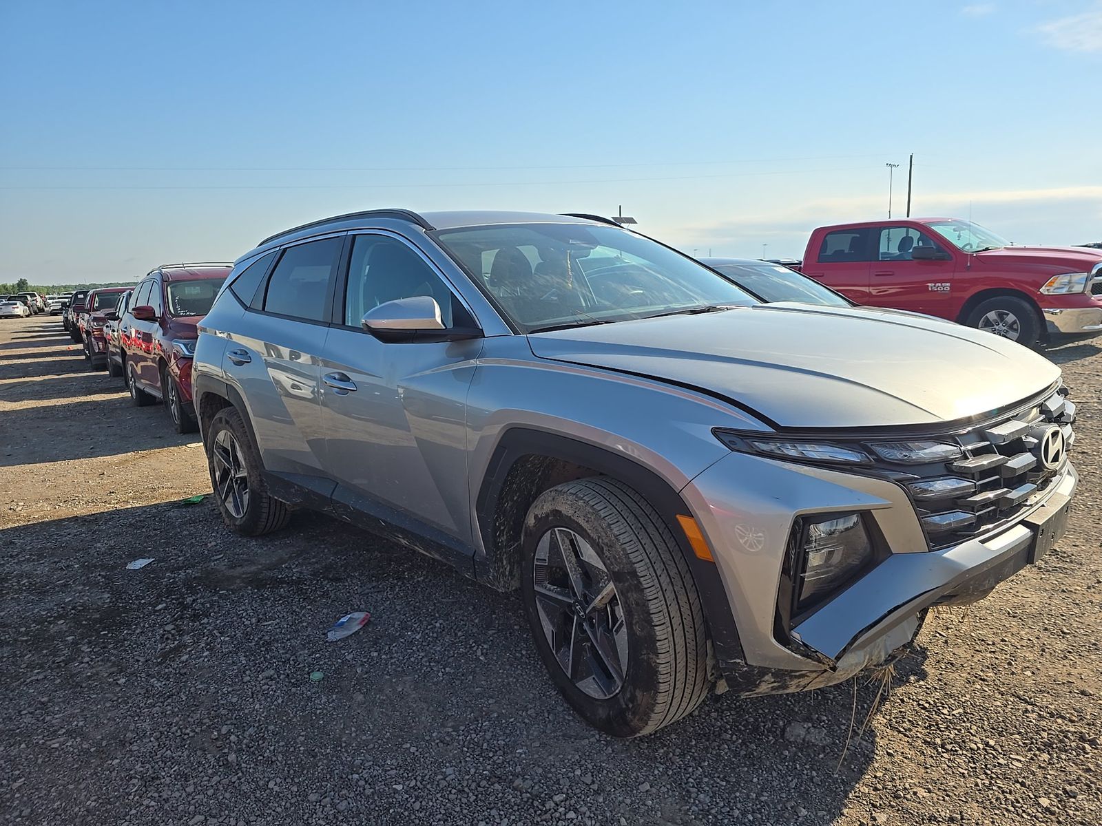 HYUNDAI TUCSON - 4