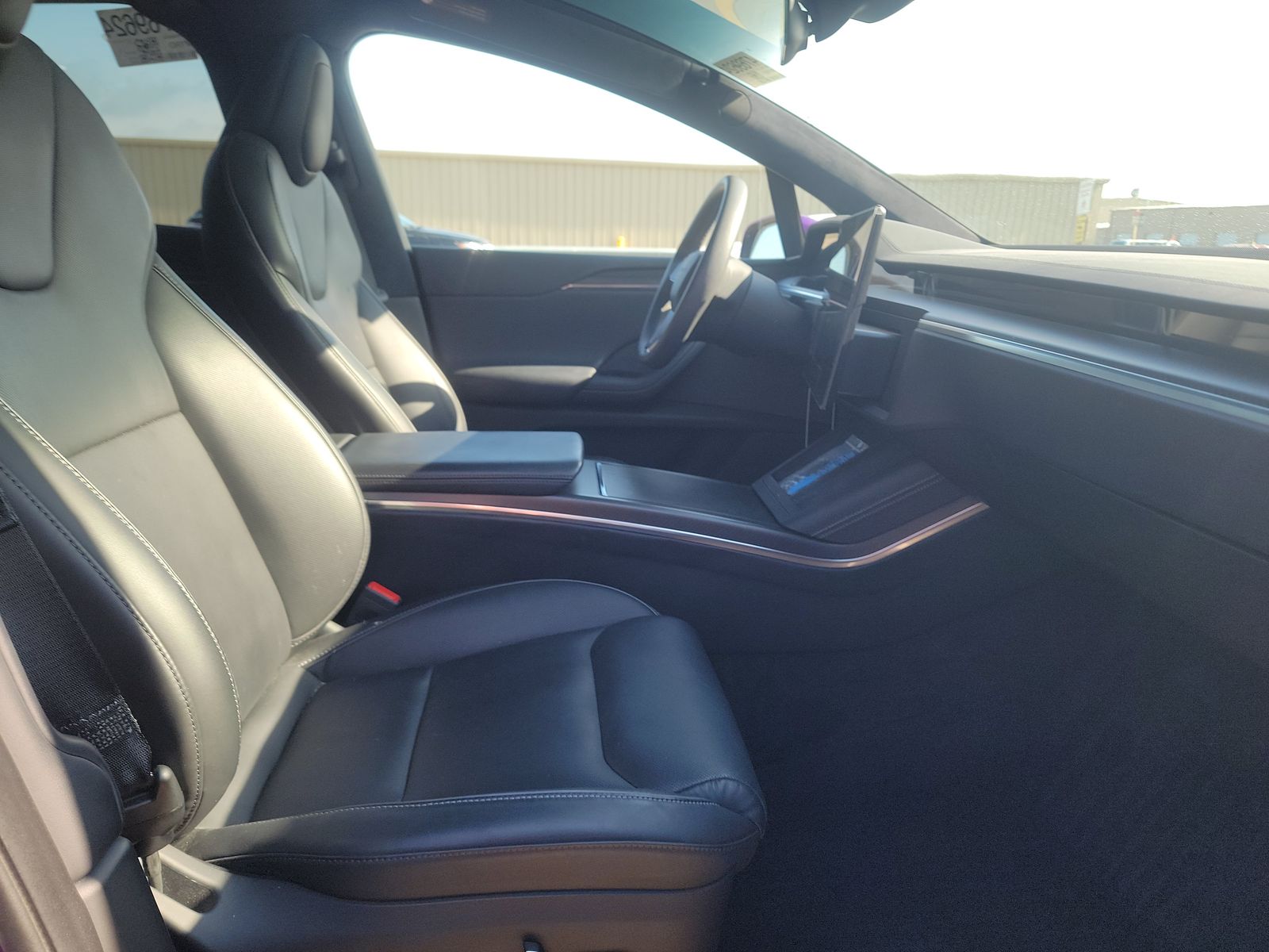 TESLA MODEL X - 9