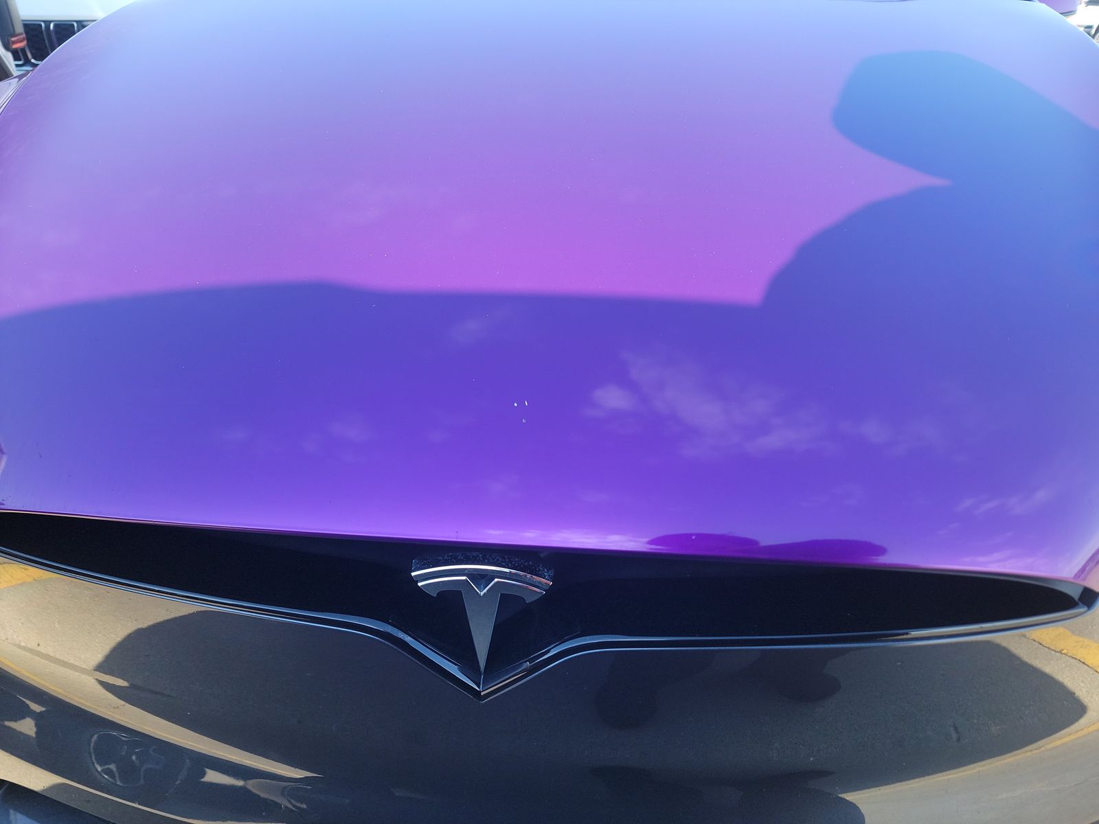 TESLA MODEL X - 3