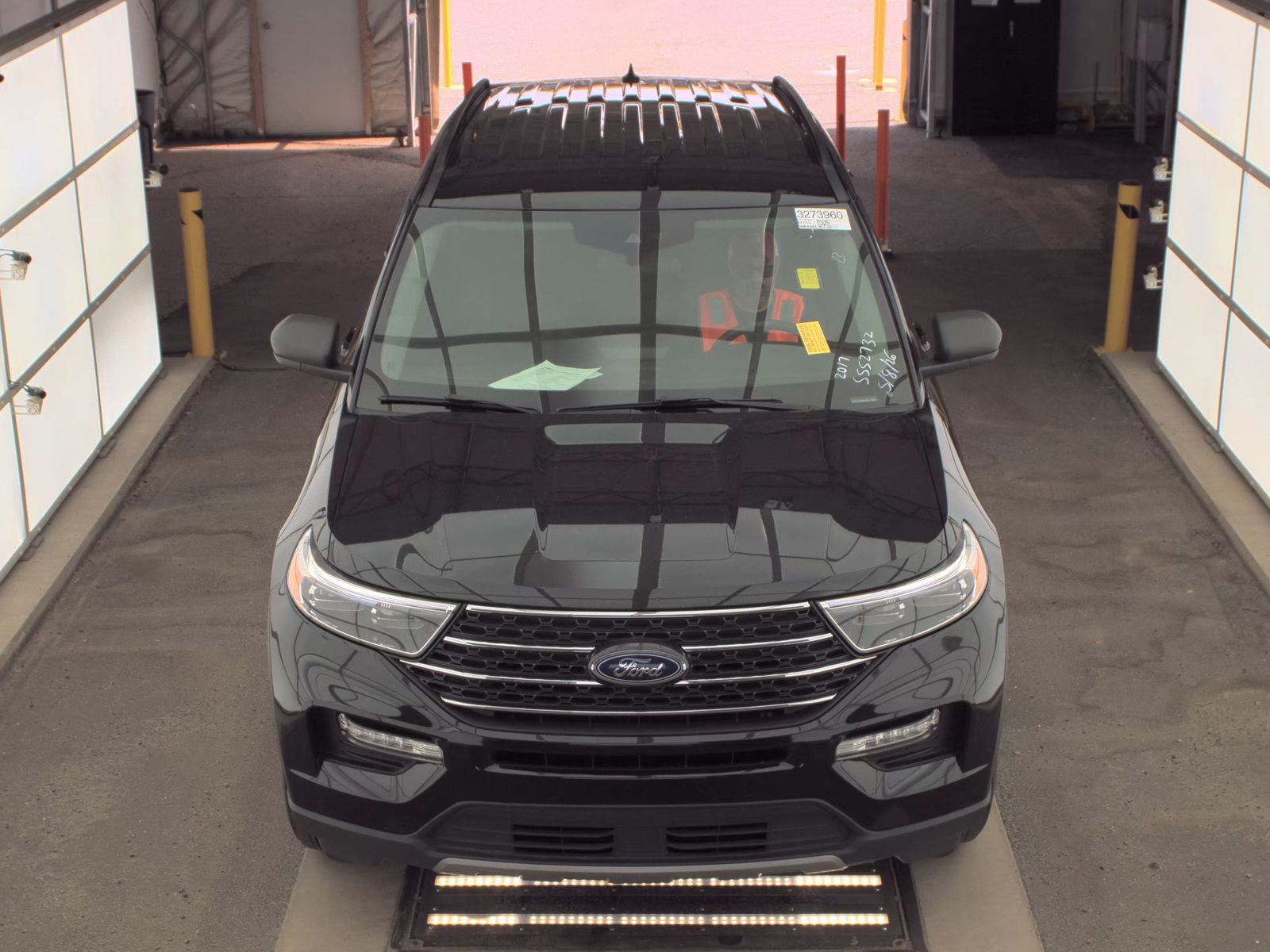 FORD EXPLORER - 3