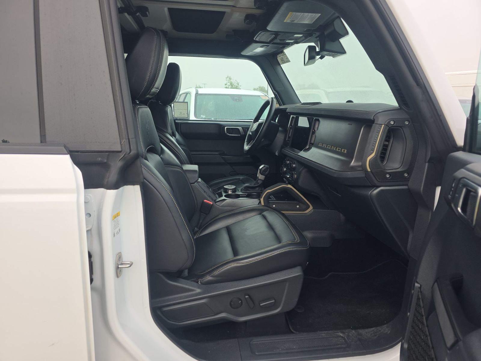 FORD BRONCO - 9