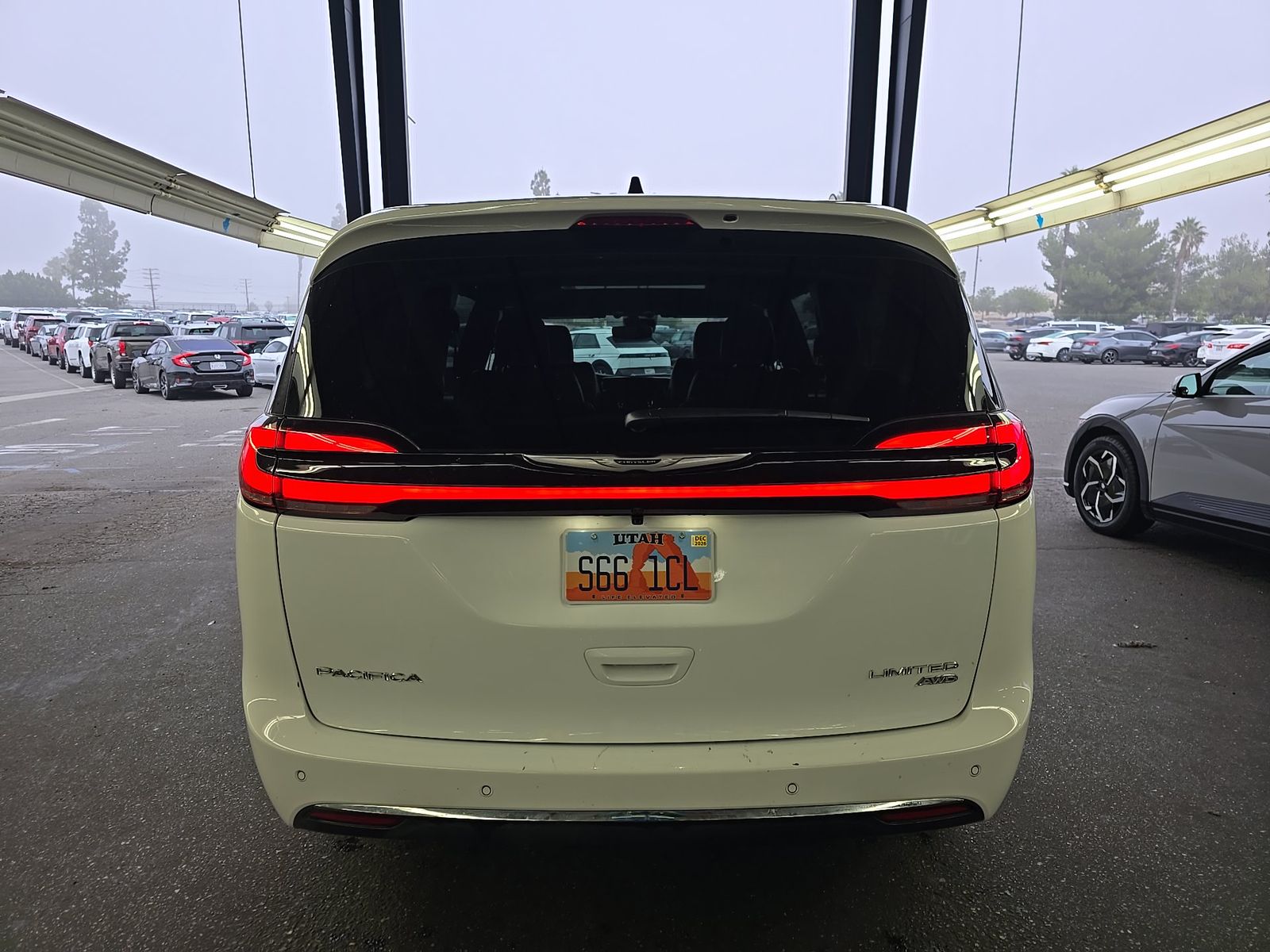 2026 Chrysler Pacifica Limited AWD